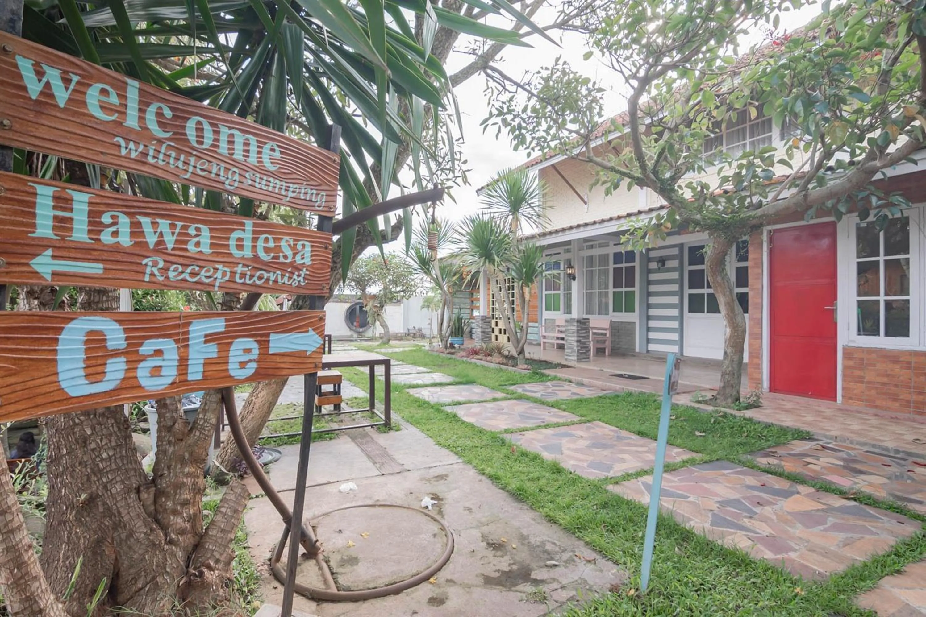 Property building in RedDoorz near Farmhouse Lembang