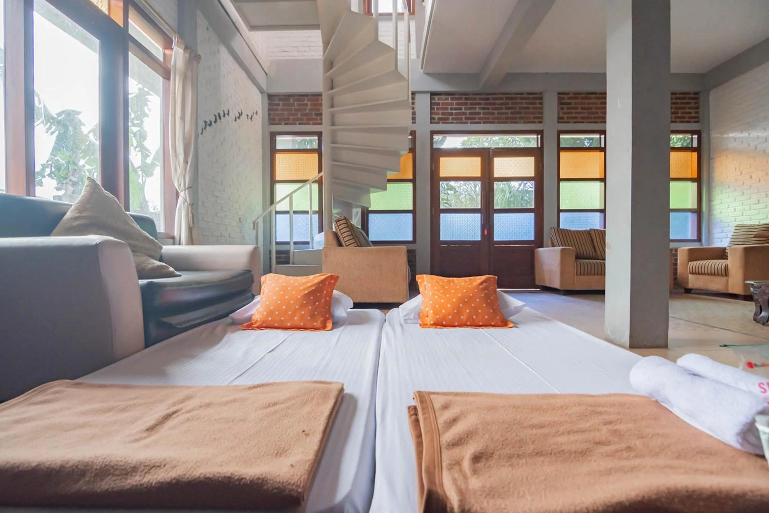 Bedroom, Bed in RedDoorz near Farmhouse Lembang