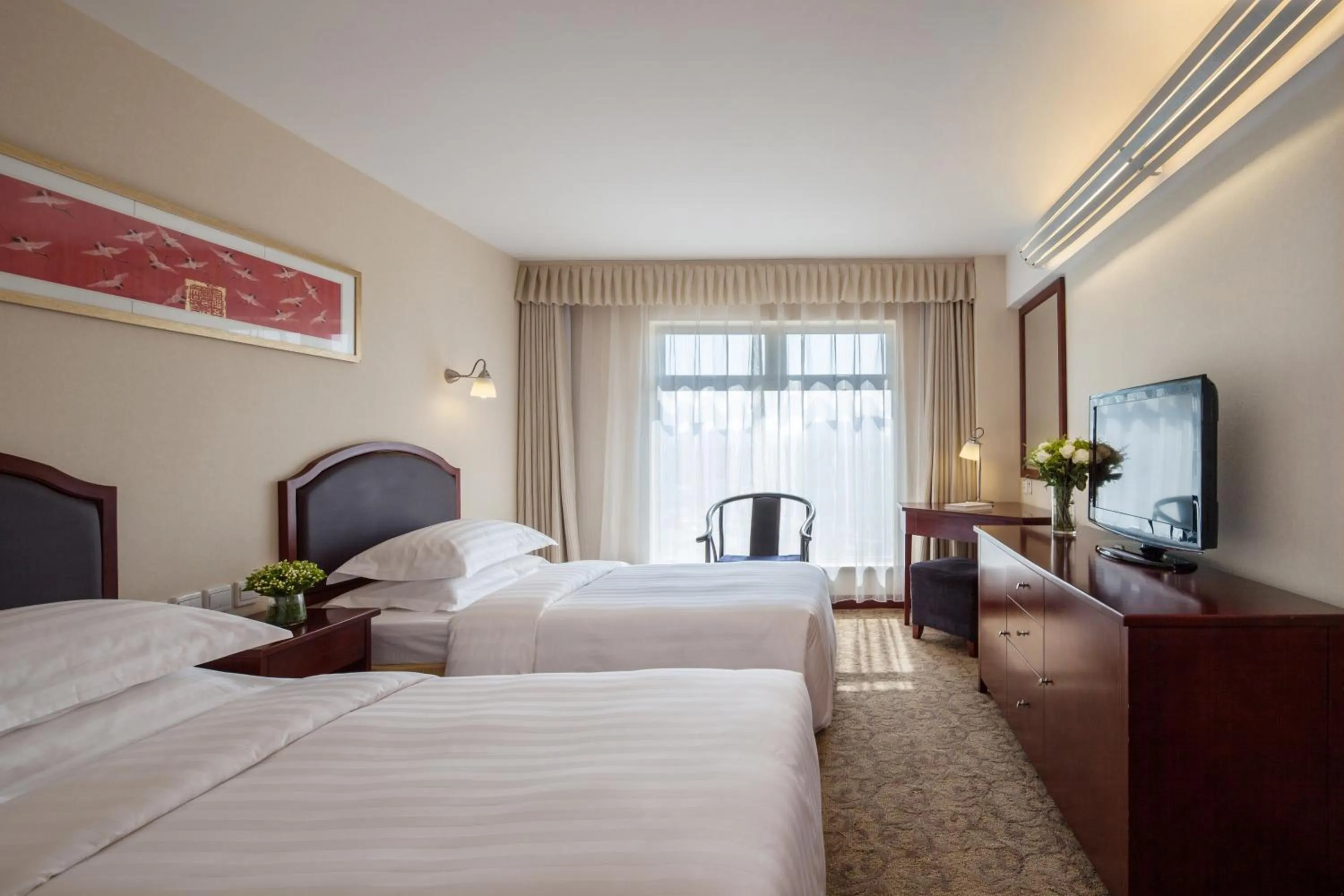 Photo of the whole room, Bed in Beijing Landmark Towers