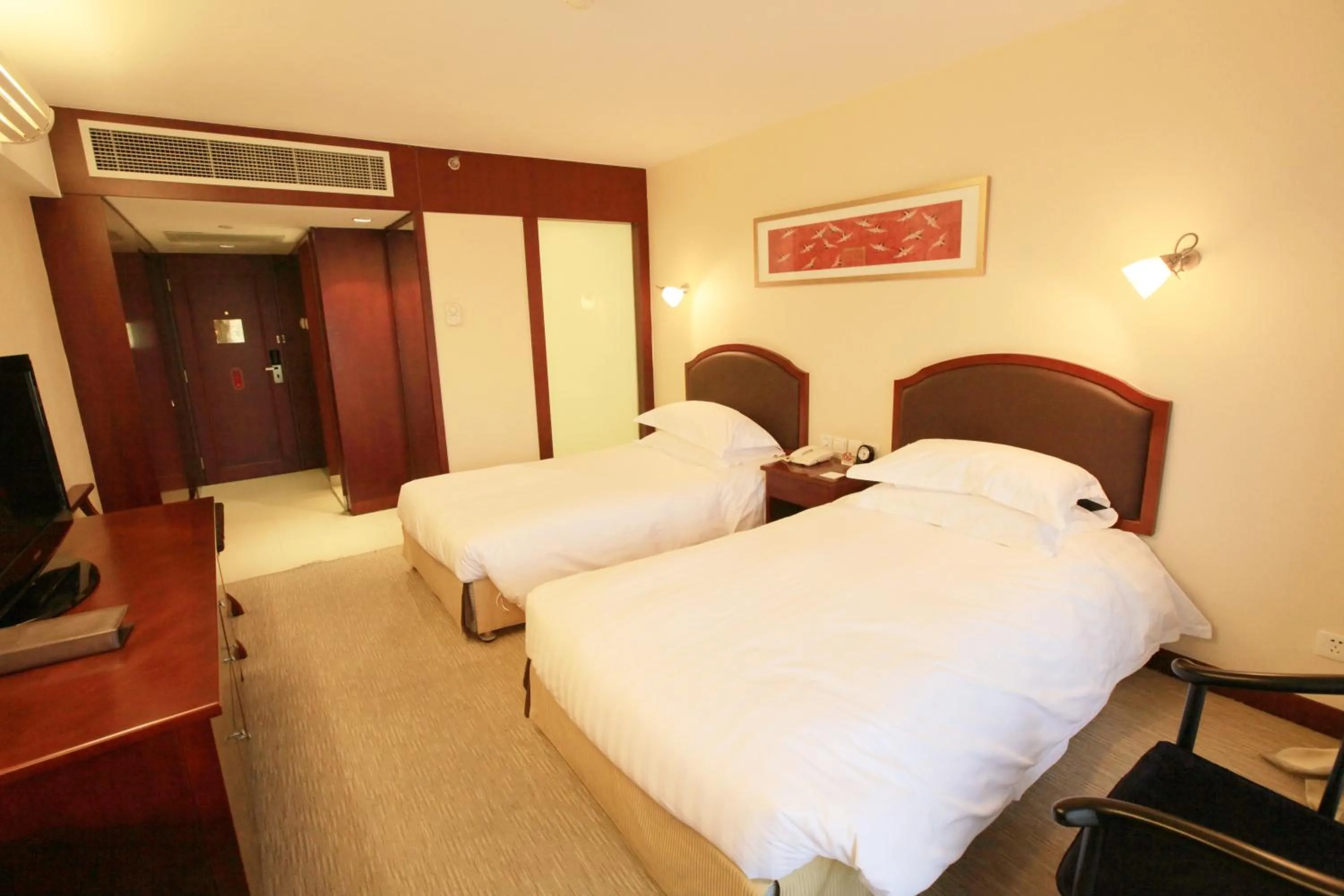 Bed in Beijing Landmark Towers