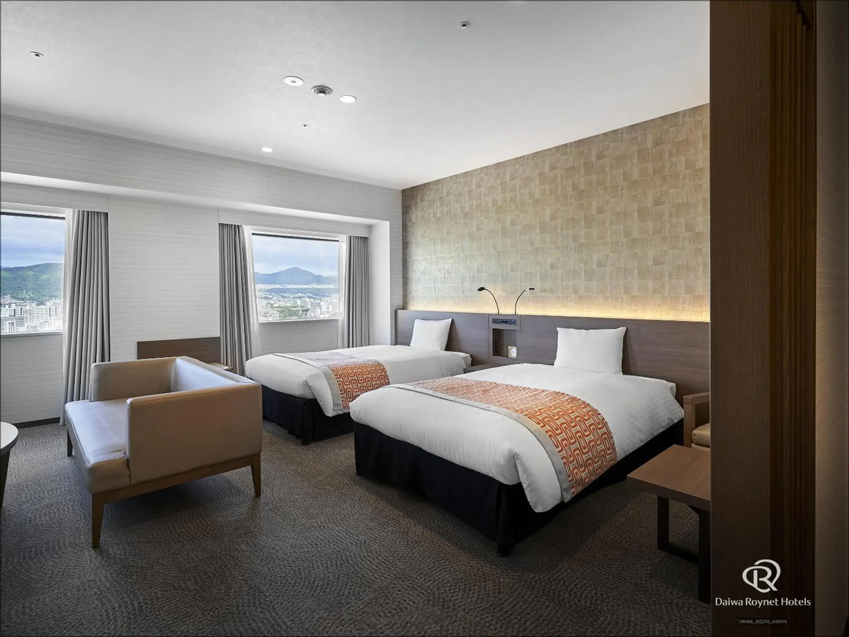 Executive Twin Room - Non-Smoking in Daiwa Roynet Hotel Hiroshima-ekimae Executive Twin Room - Non-Smoking in Daiwa Roynet Hotel Hiroshima-ekimae