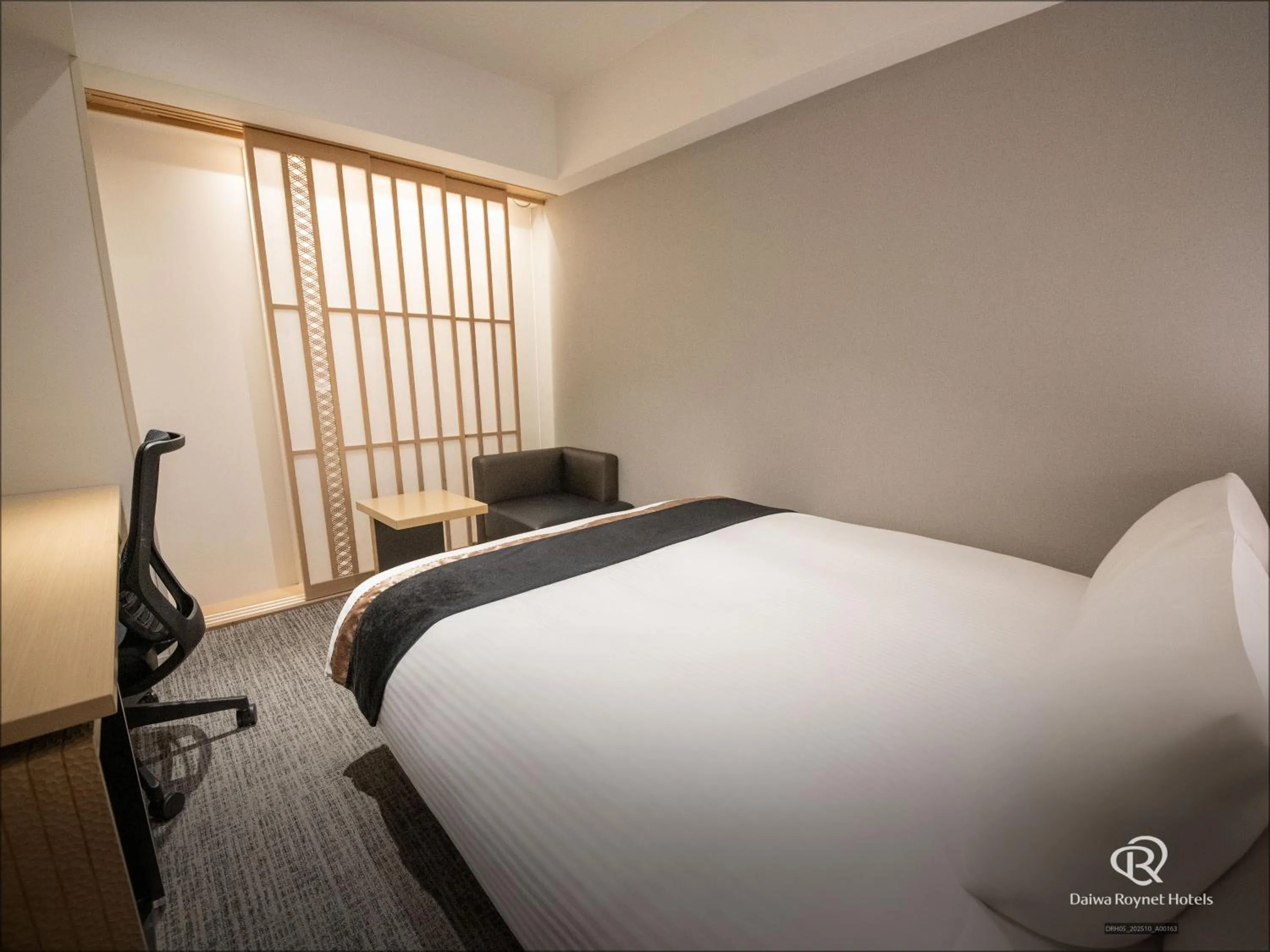 Bedroom, Bed in Daiwa Roynet Hotel Kyoto Terrace Hachijo PREMIER