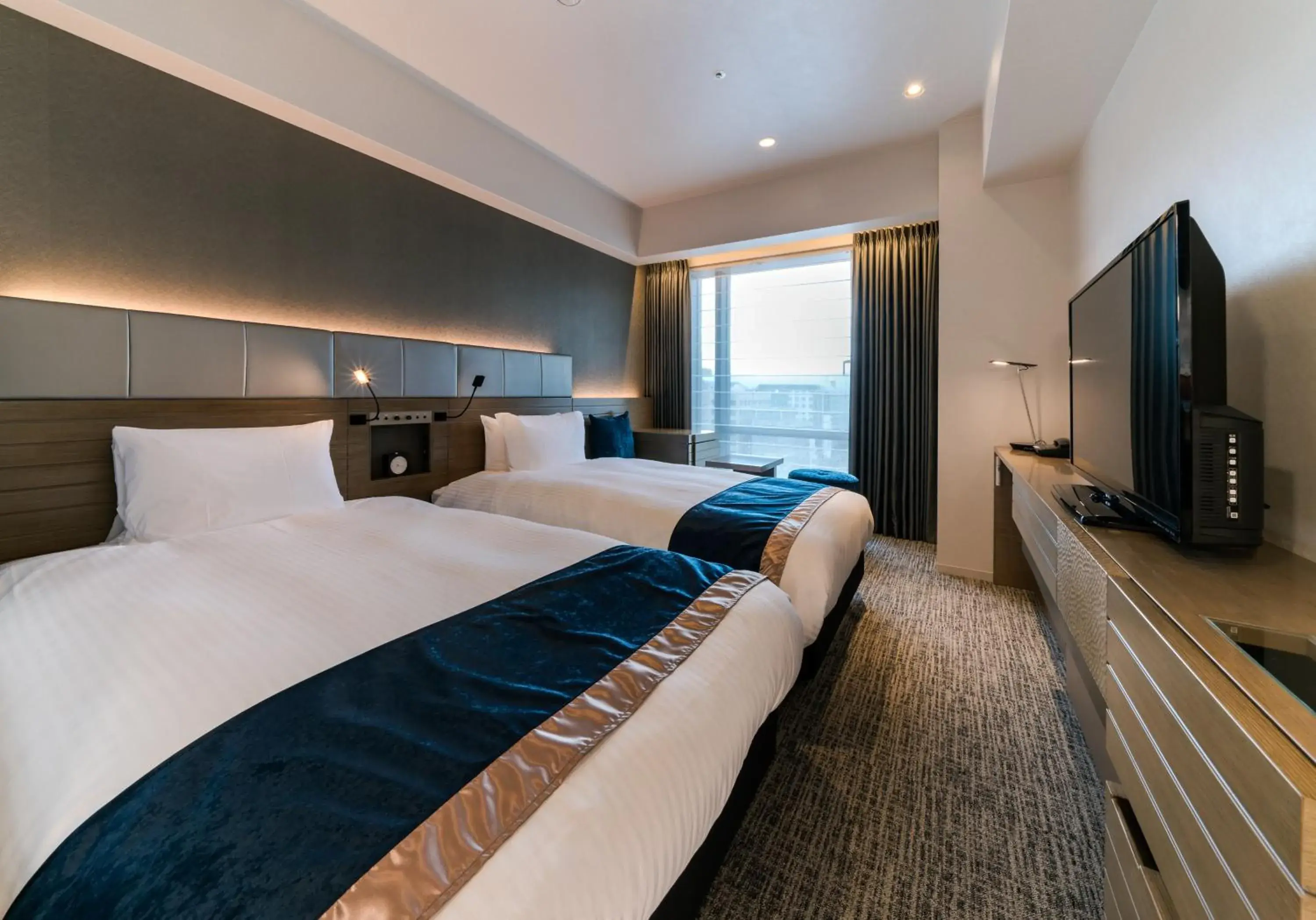 Superior Twin Room with City View - Non-Smoking in Daiwa Roynet Hotel Kyoto Terrace Hachijo PREMIER Superior Twin Room with City View - Non-Smoking in Daiwa Roynet Hotel Kyoto Terrace Hachijo PREMIER