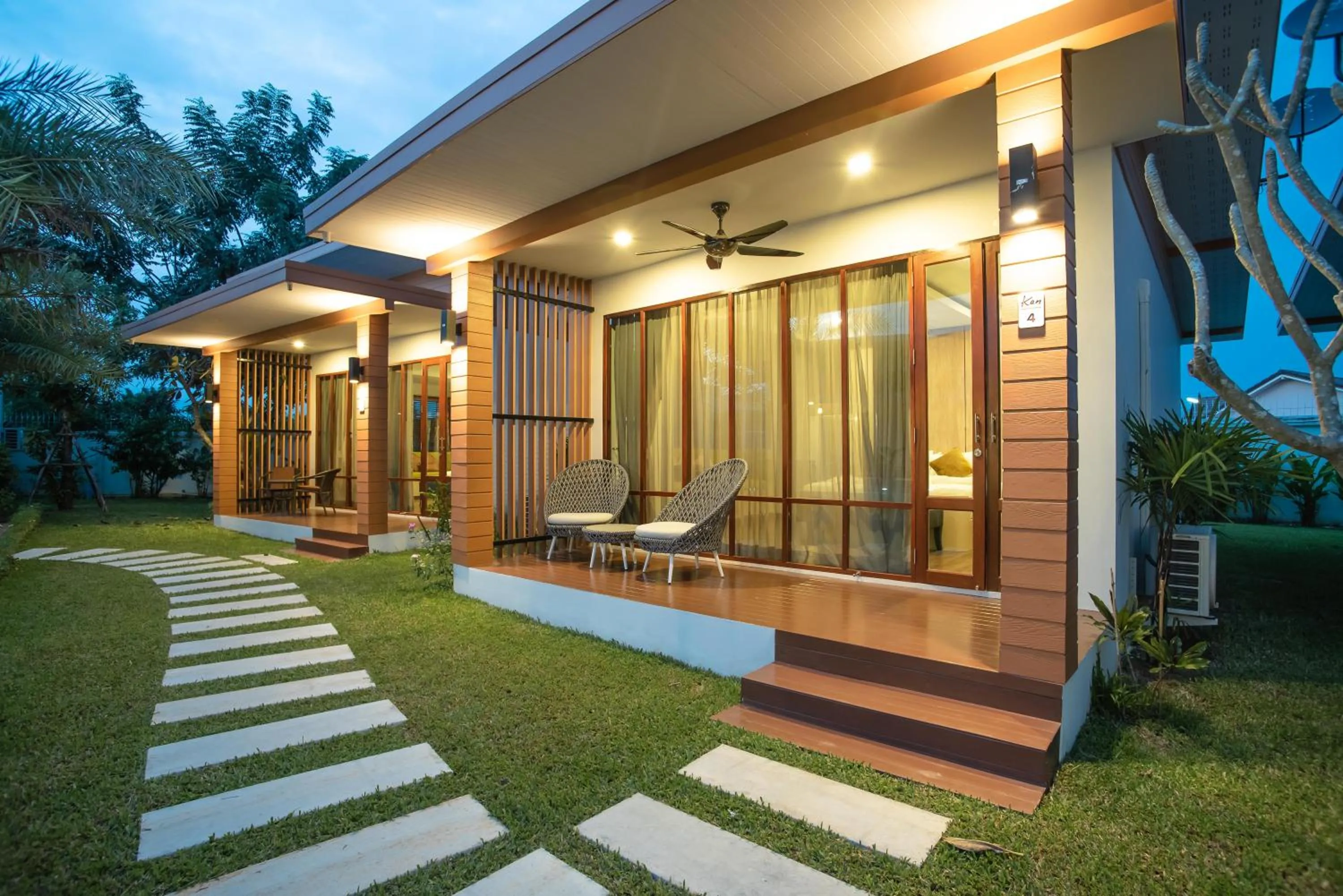 Property building in Kan & Kan Luxury Pool Villa Hua Hin with all bathtub