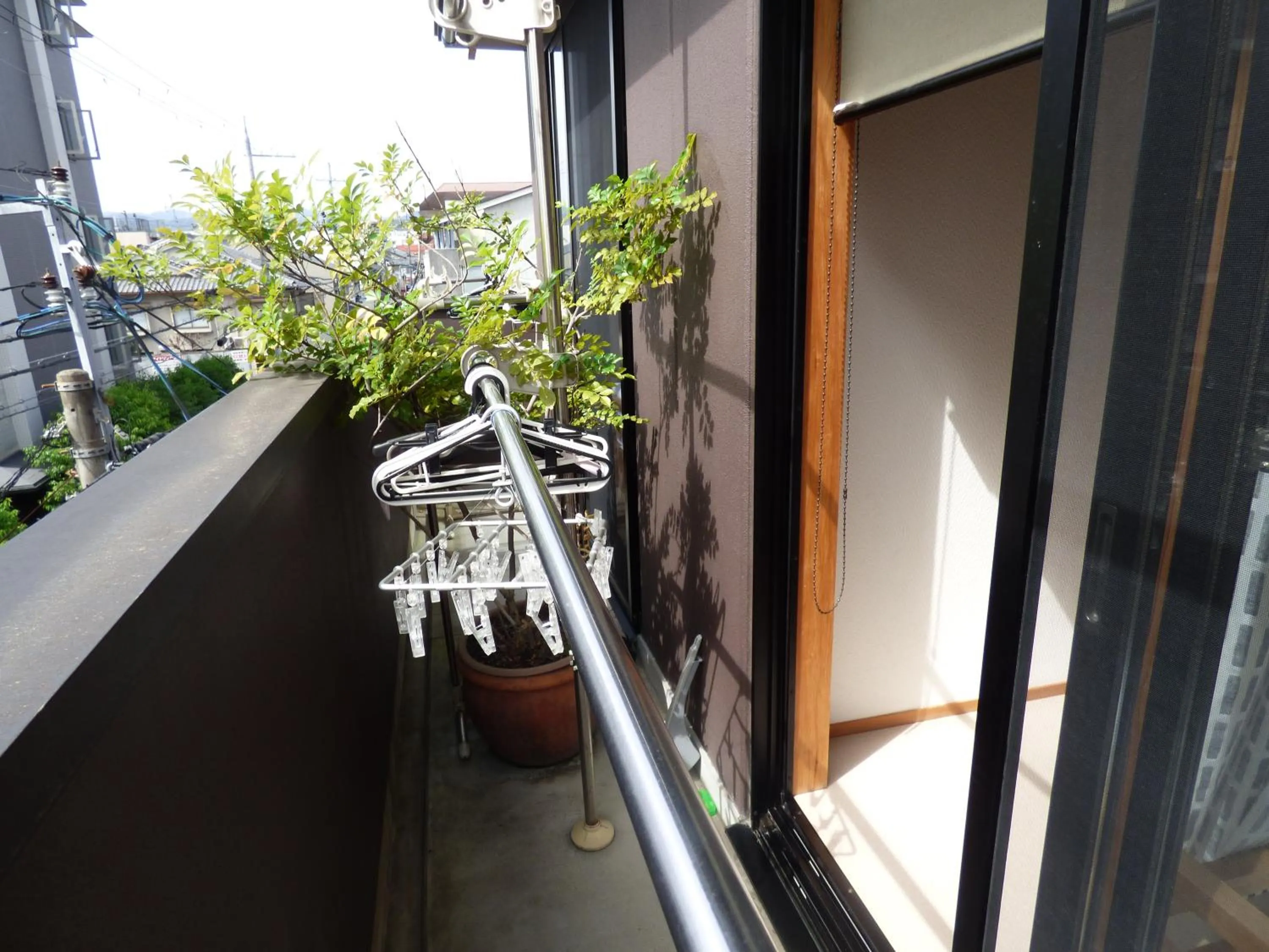 Property building in Guesthouse Hyakumanben Cross