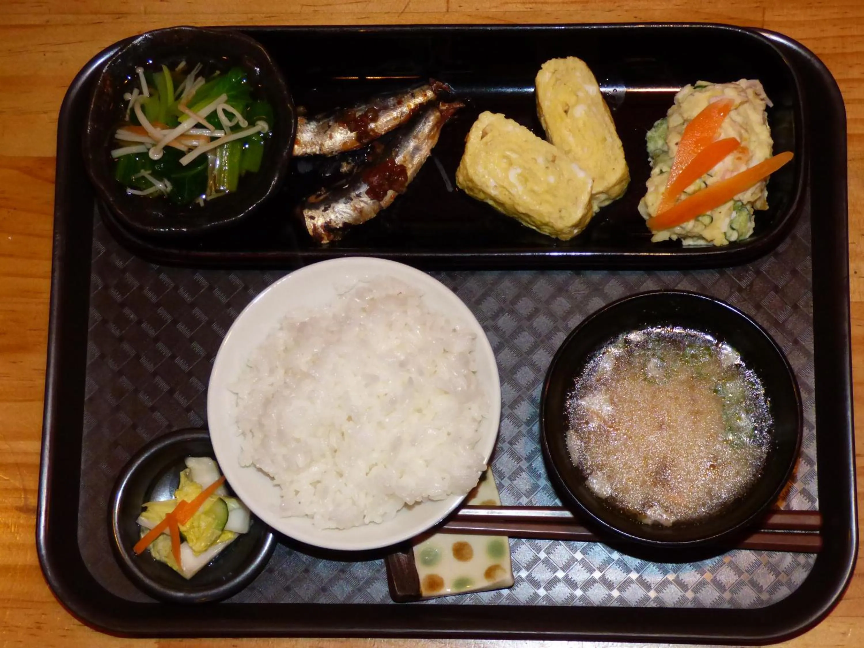 Food in Guesthouse Hyakumanben Cross