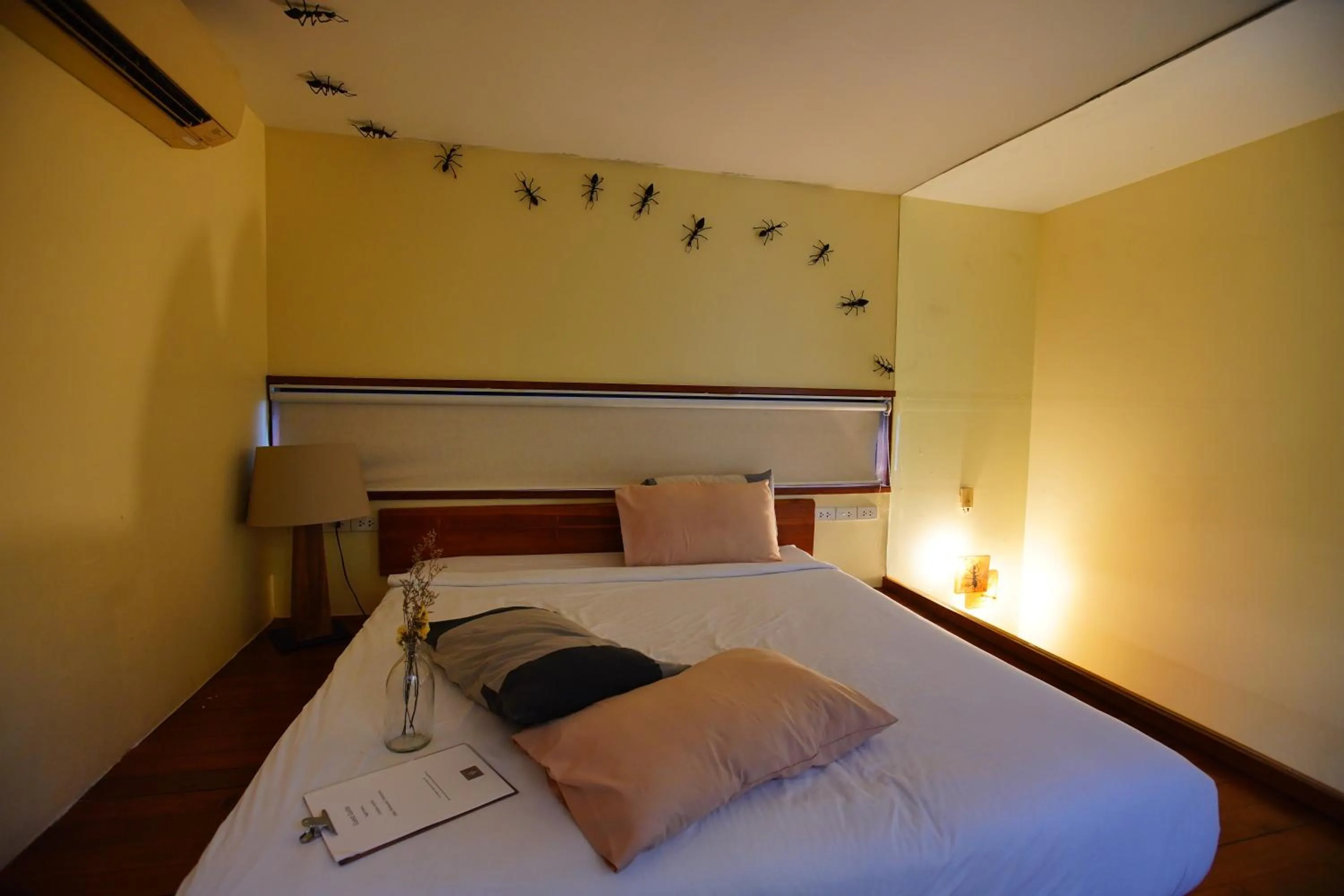 Bed in Bangkok Tree House Bang Kachao