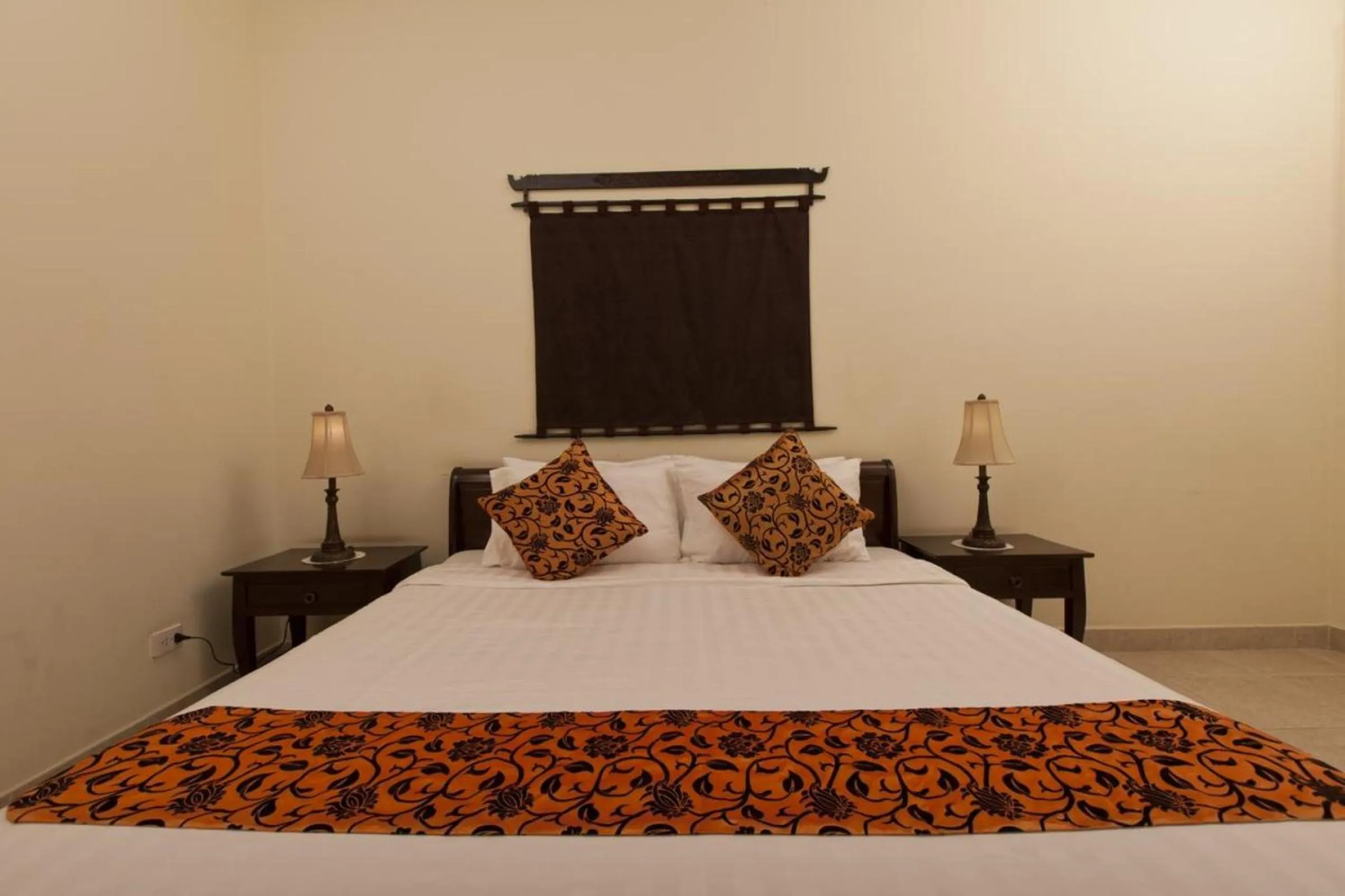 Bedroom, Bed in Grand Residence