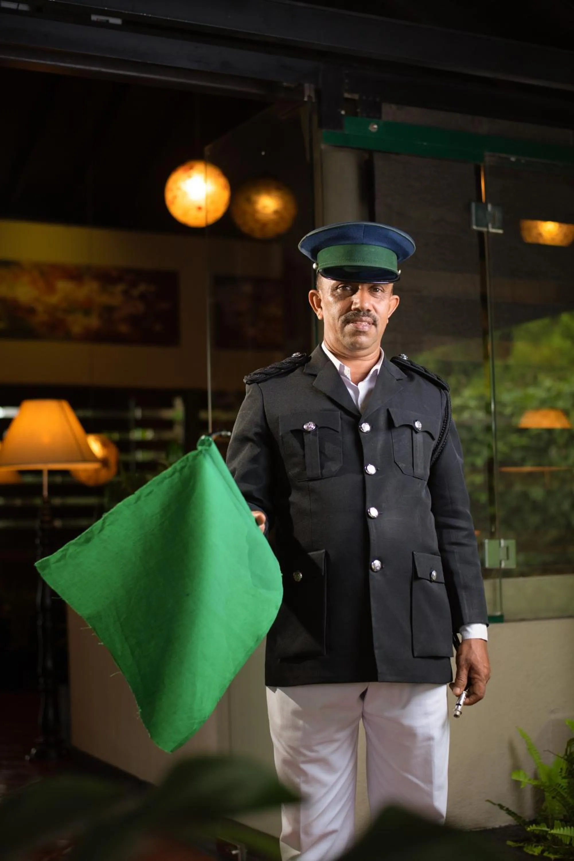 Staff in EKHO Ella - A Divine View of Ella Gap