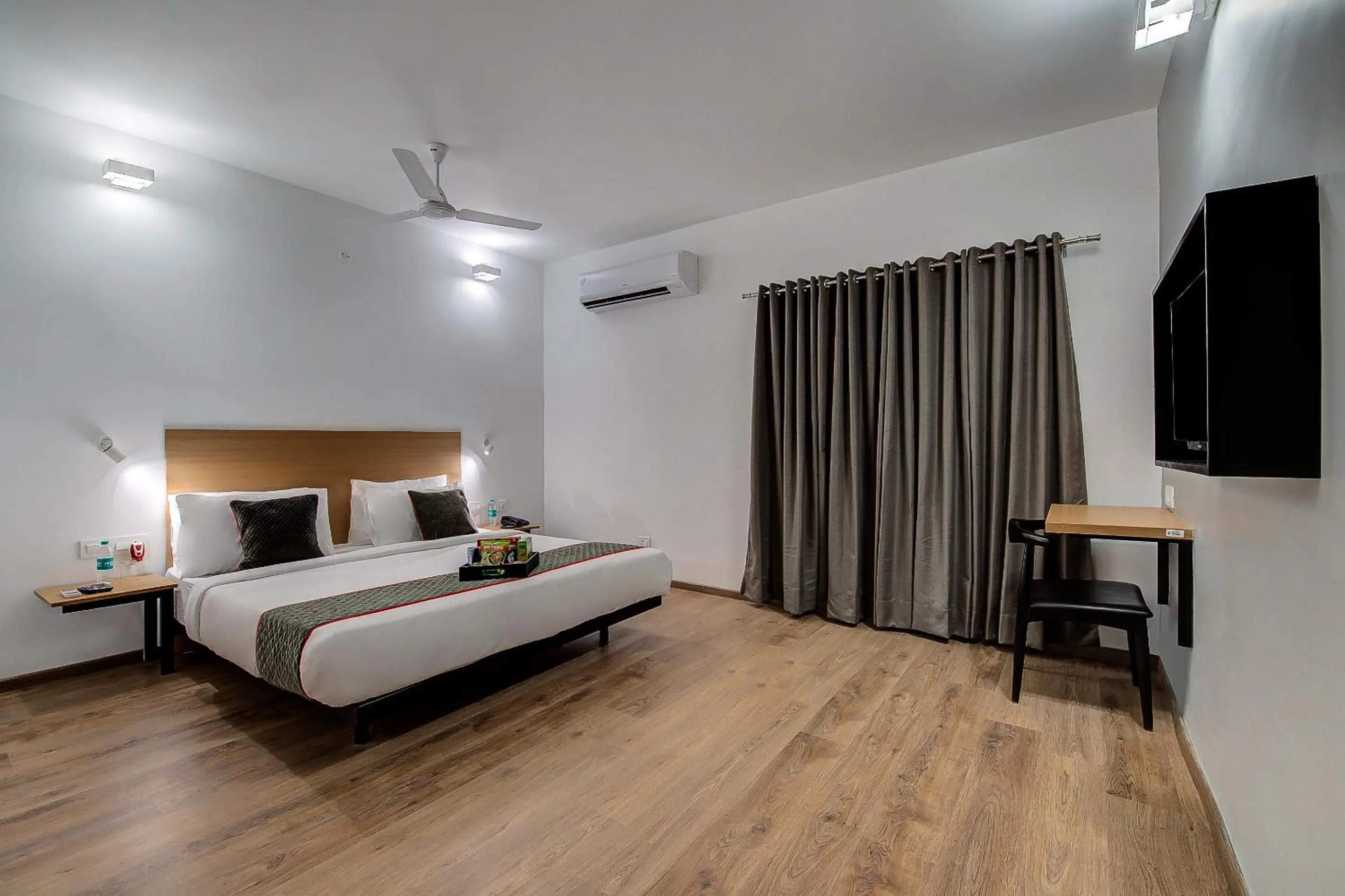 Bedroom, Bed in Townhouse 056 T Nagar Chennai Near AGS Cinemas T Nagar