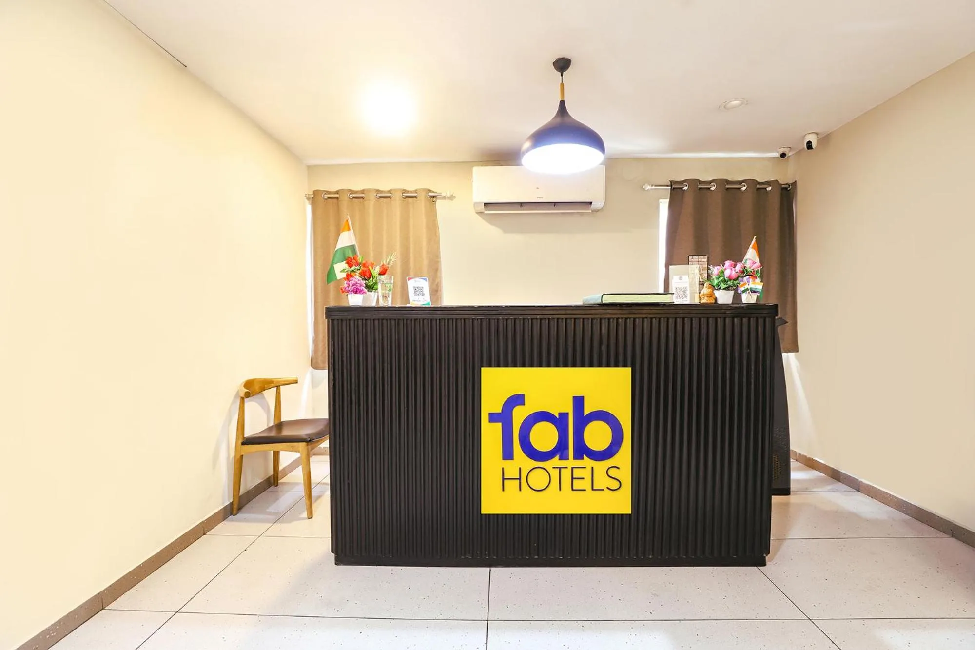 Lobby or reception in Super Townhouse 056 T Nagar Chennai Near AGS Cinemas T Nagar