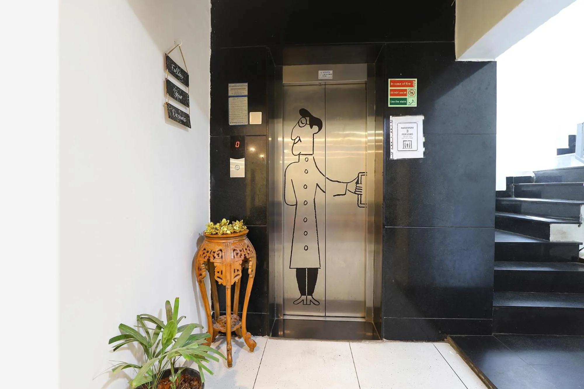 Restaurant/places to eat in Super Townhouse 056 T Nagar Chennai Near AGS Cinemas T Nagar