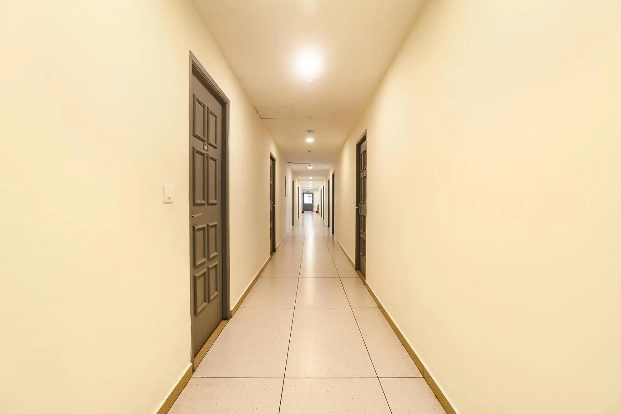 Lobby or reception in Super Townhouse 056 T Nagar Chennai Near AGS Cinemas T Nagar