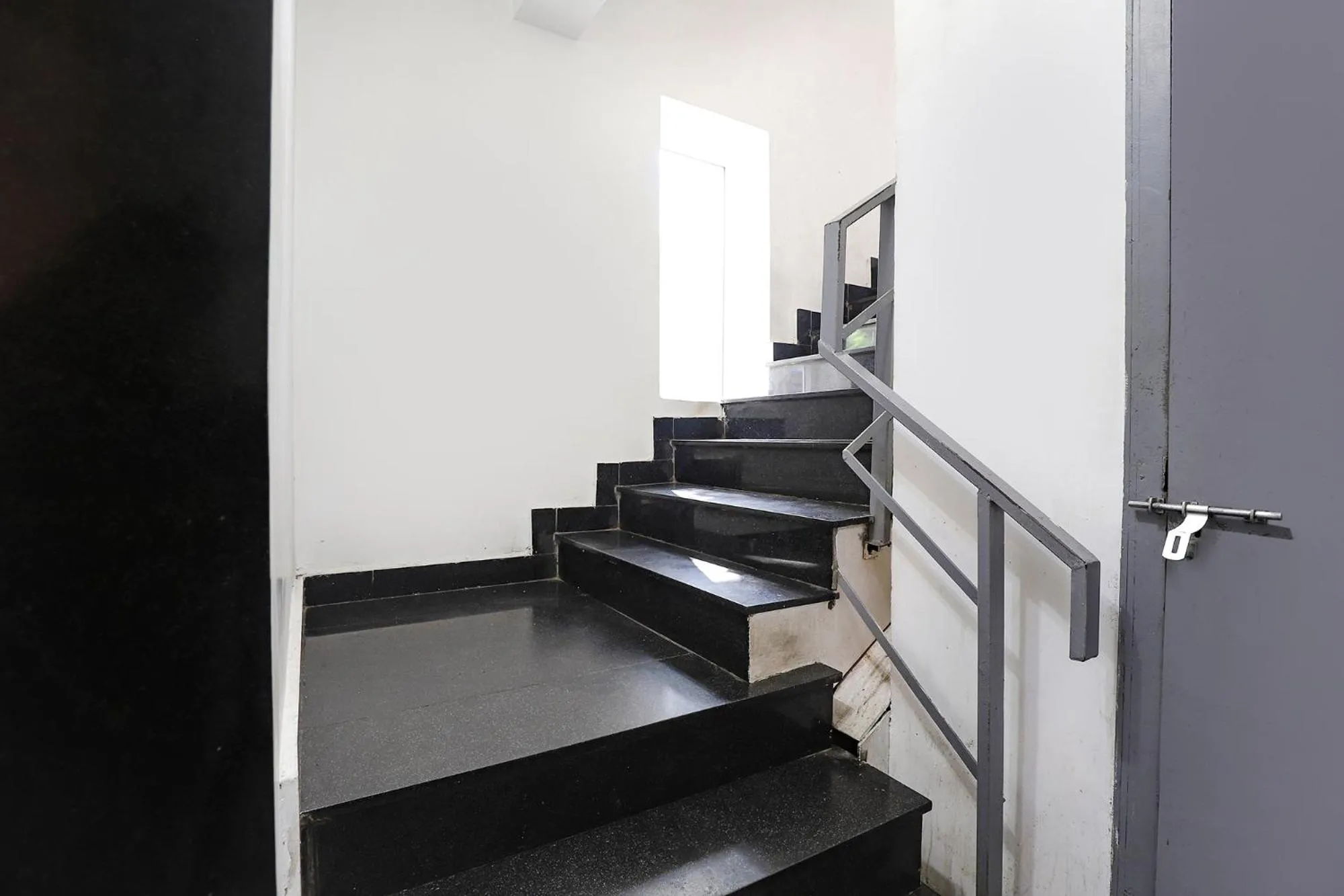 Lobby or reception in Super Townhouse 056 T Nagar Chennai Near AGS Cinemas T Nagar