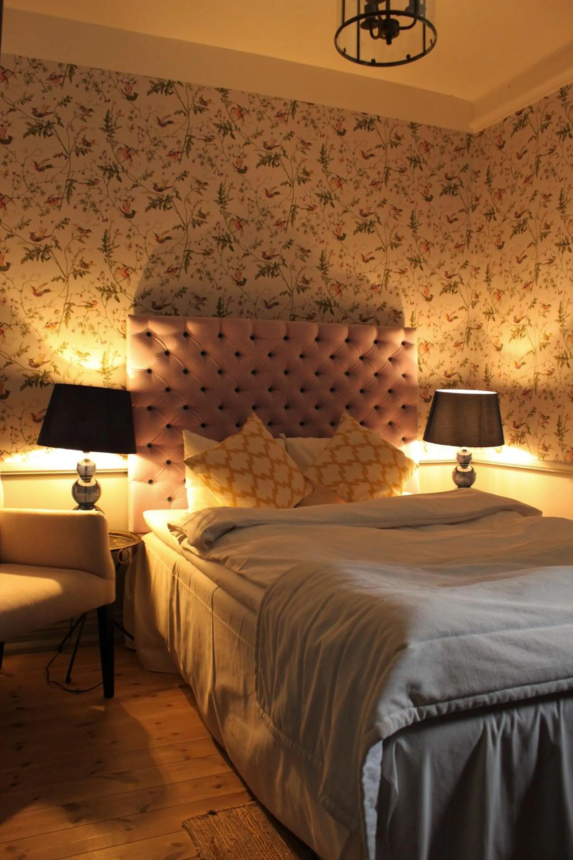 Bed in Rosersbergs Slottshotell