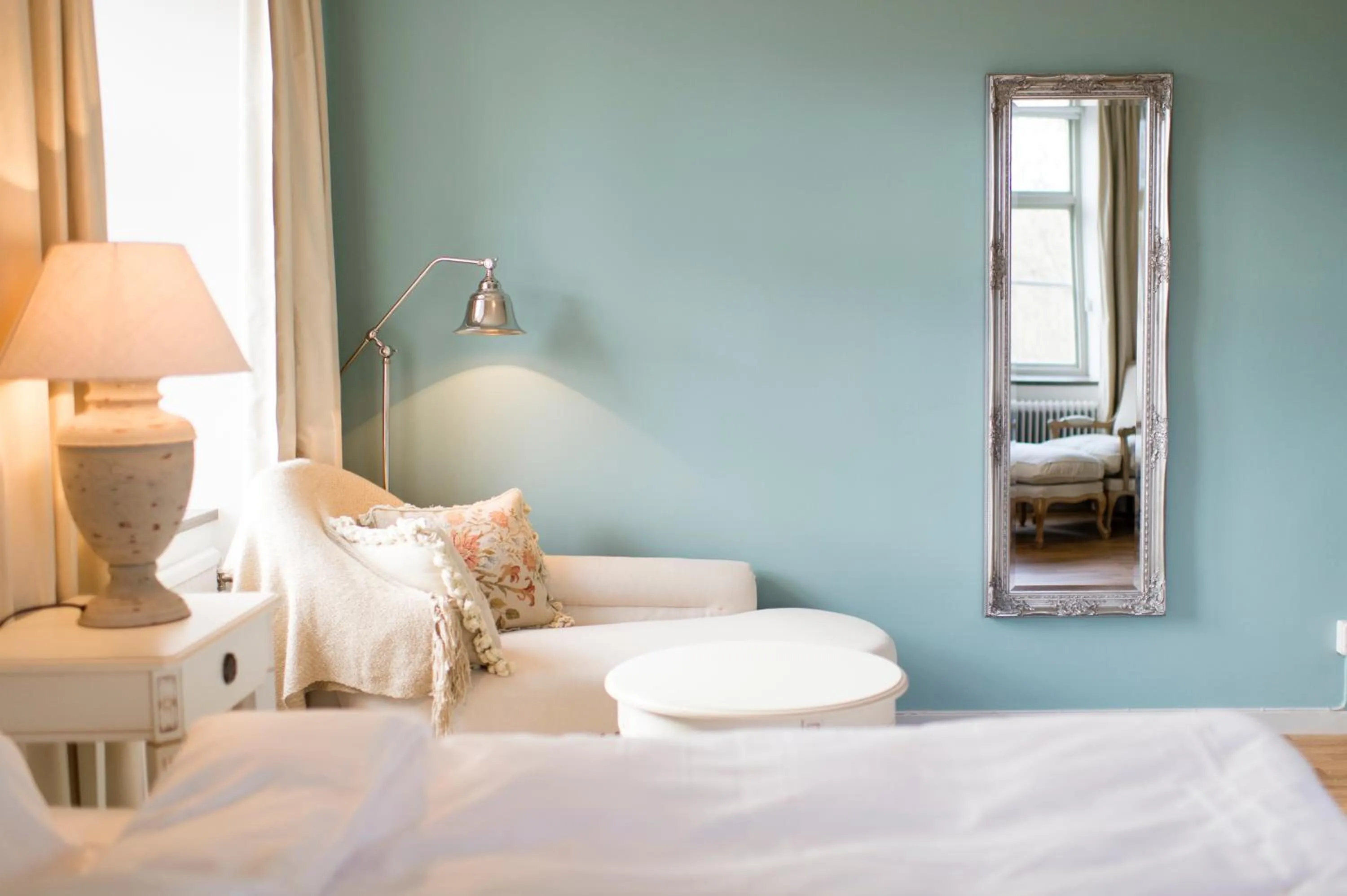 Bed in Rosersbergs Slottshotell