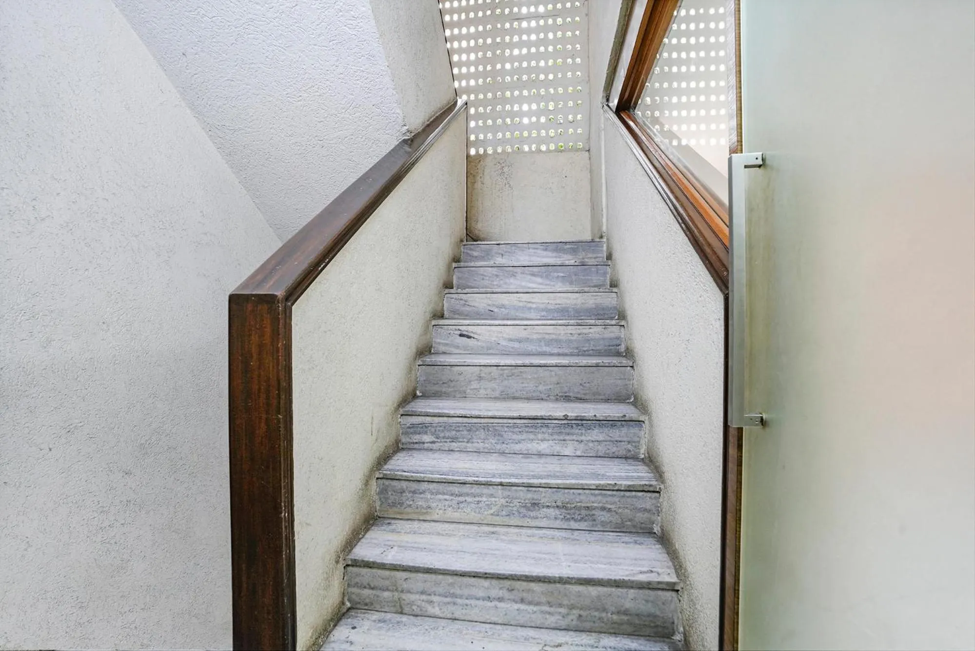 Lobby or reception in FabHotel Neelkamal - Chembur