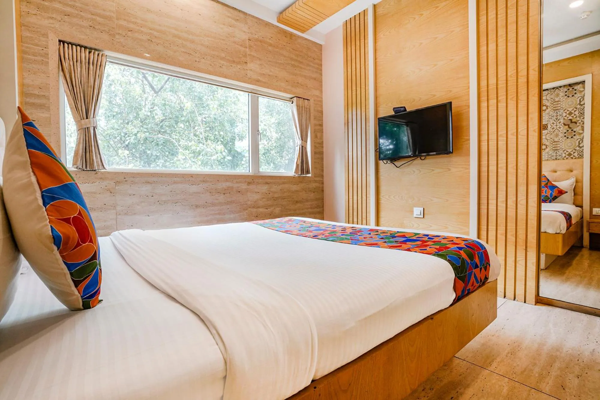 Bed in FabHotel Neelkamal - Chembur