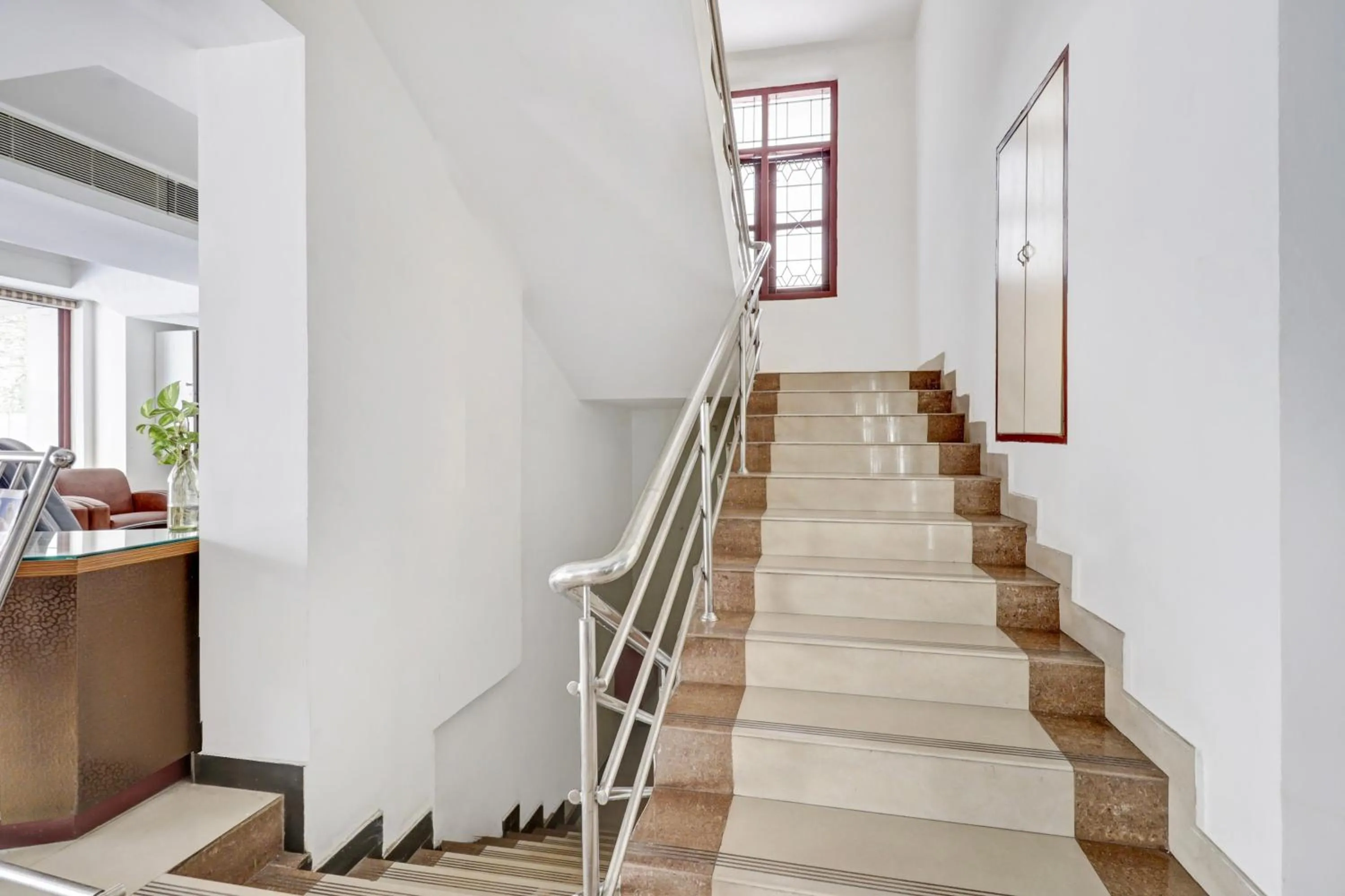 Lobby or reception in Super Collection O M G Road