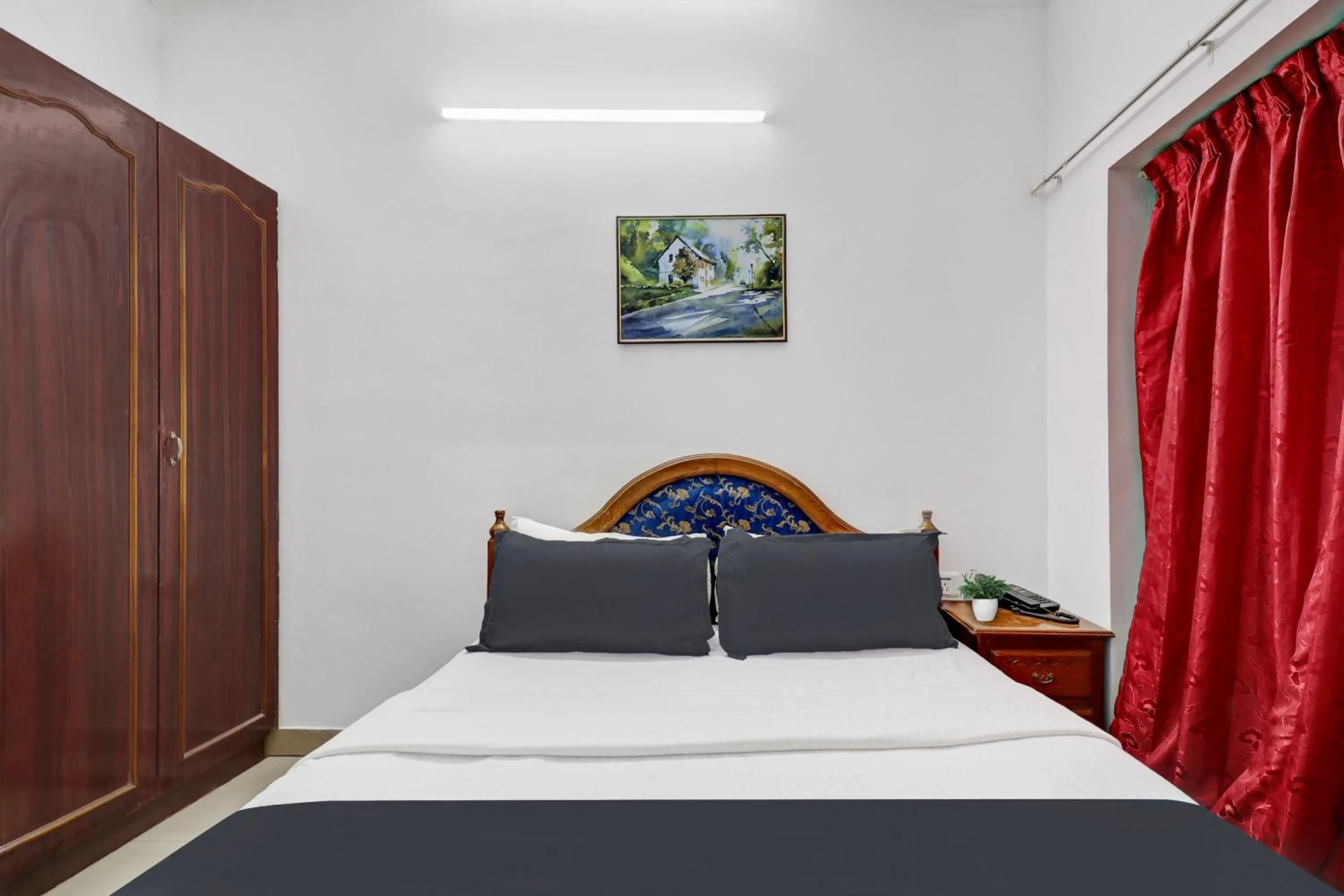 Bedroom, Bed in Super Collection O M G Road