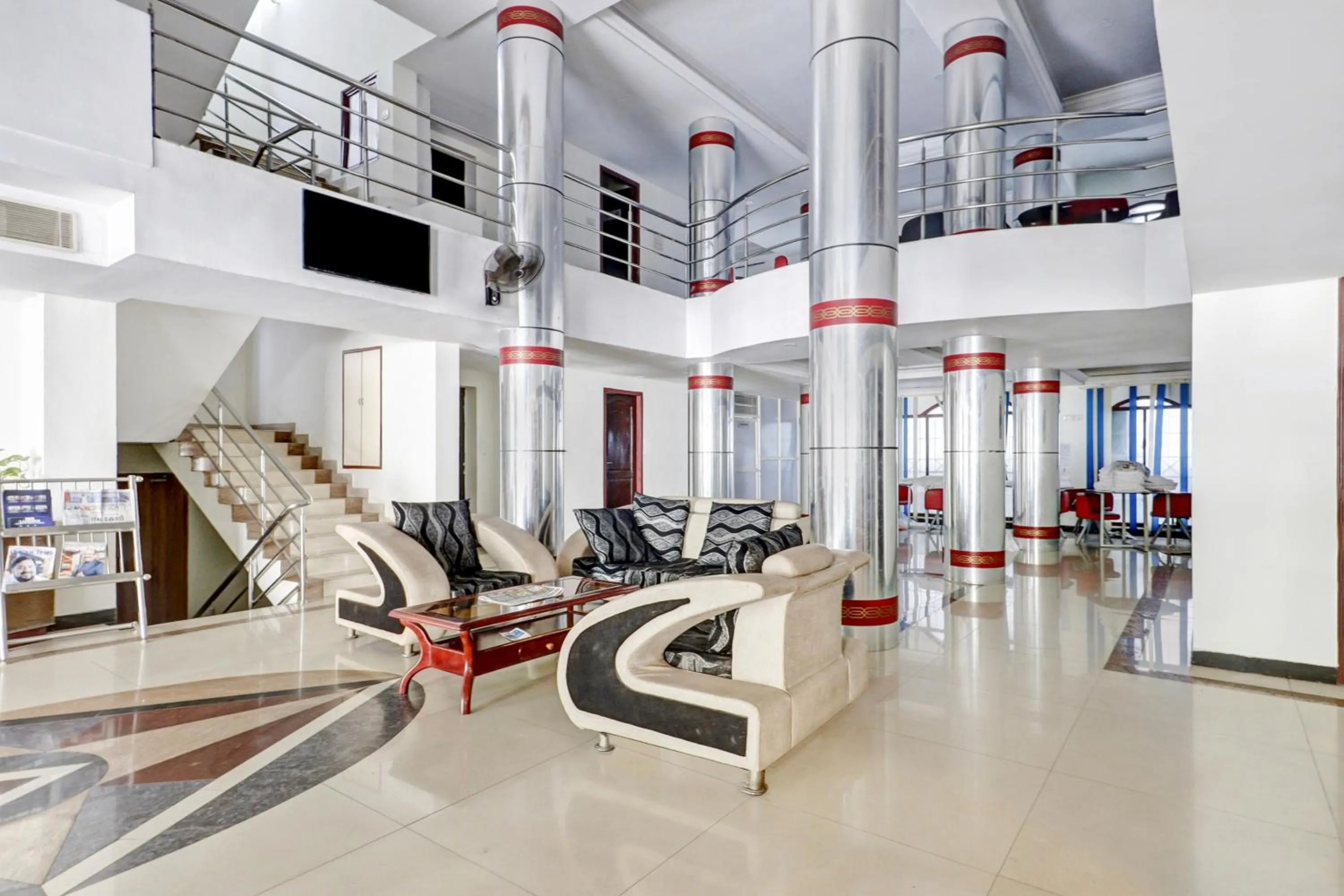 Lobby or reception in Super Collection O M G Road