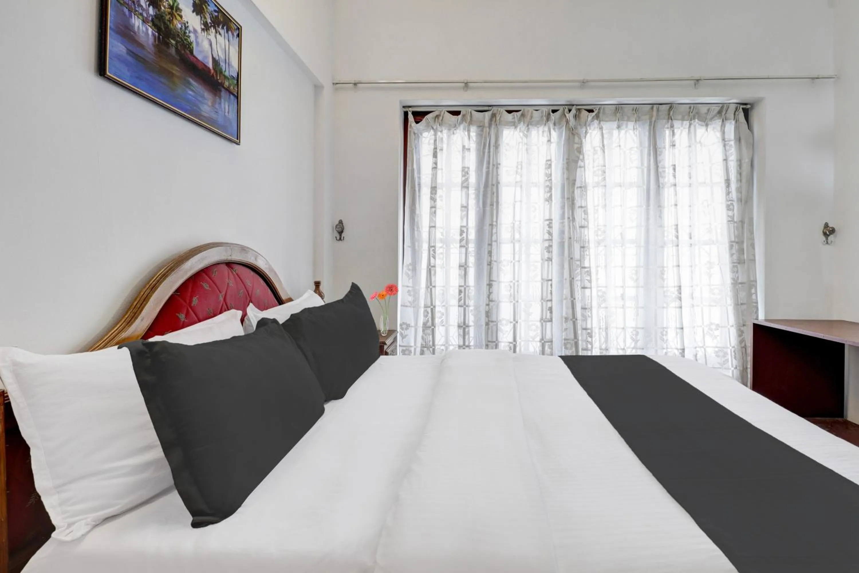 Bedroom, Bed in Super Collection O M G Road