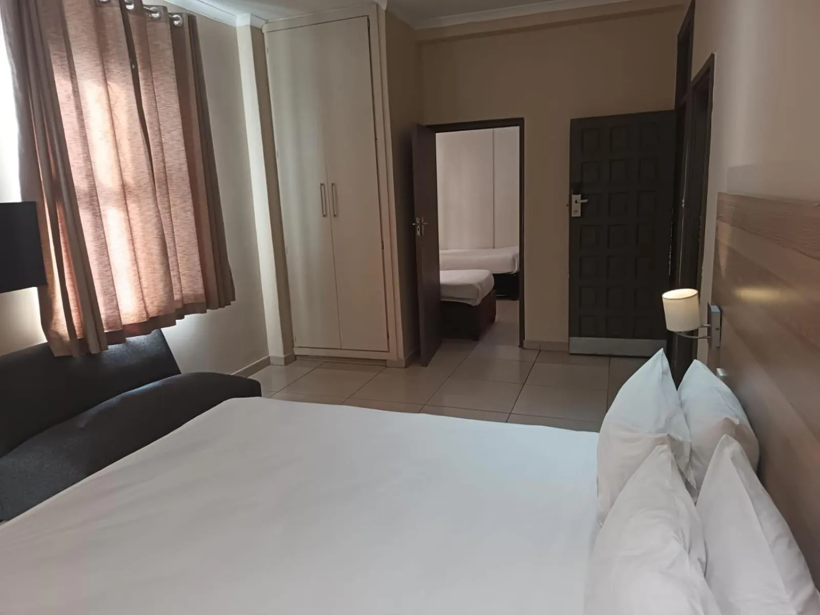 Bed in Tudor House Hotel