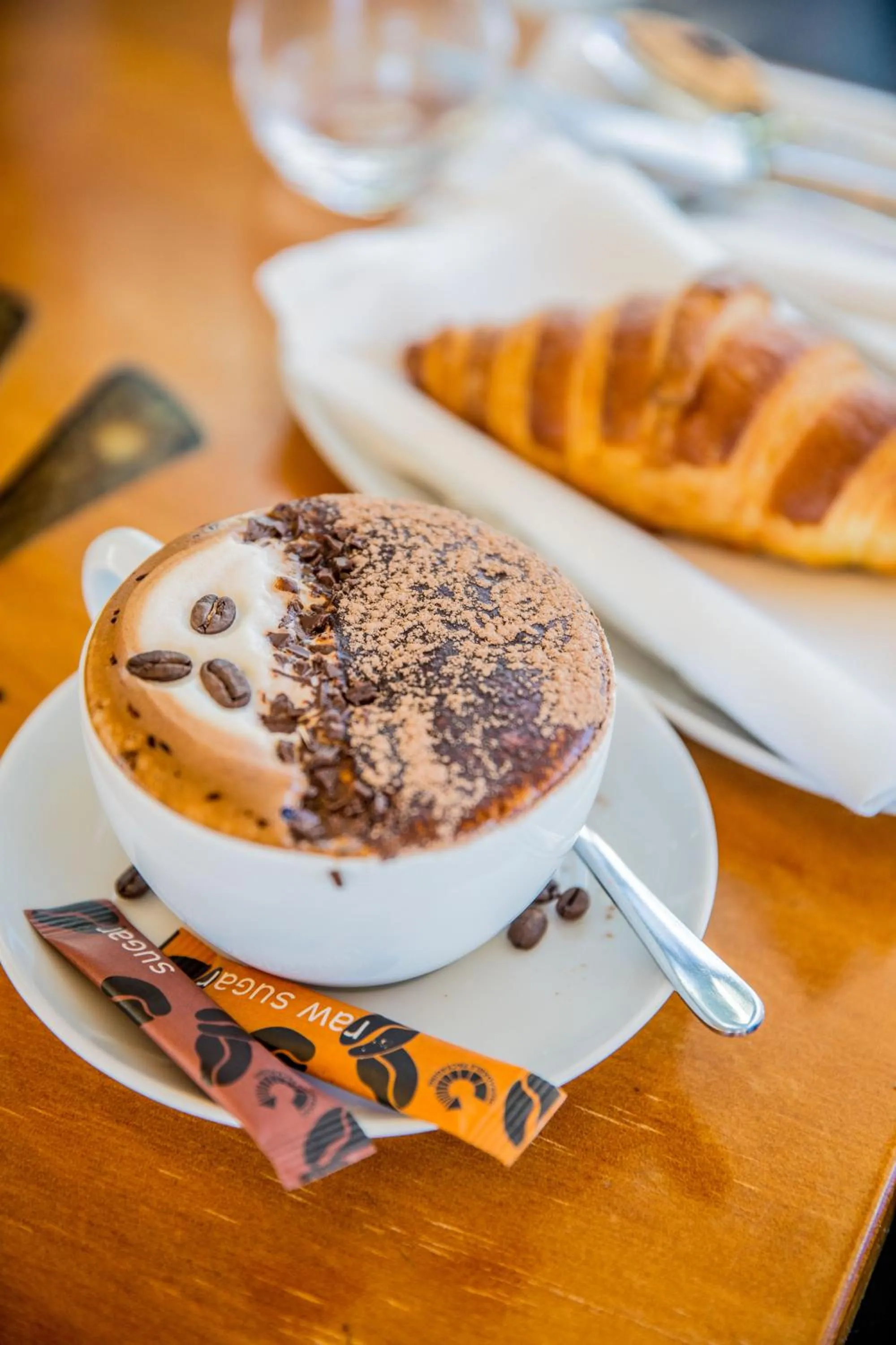 Food and drinks in Paihia Beach Resort & Spa Hotel