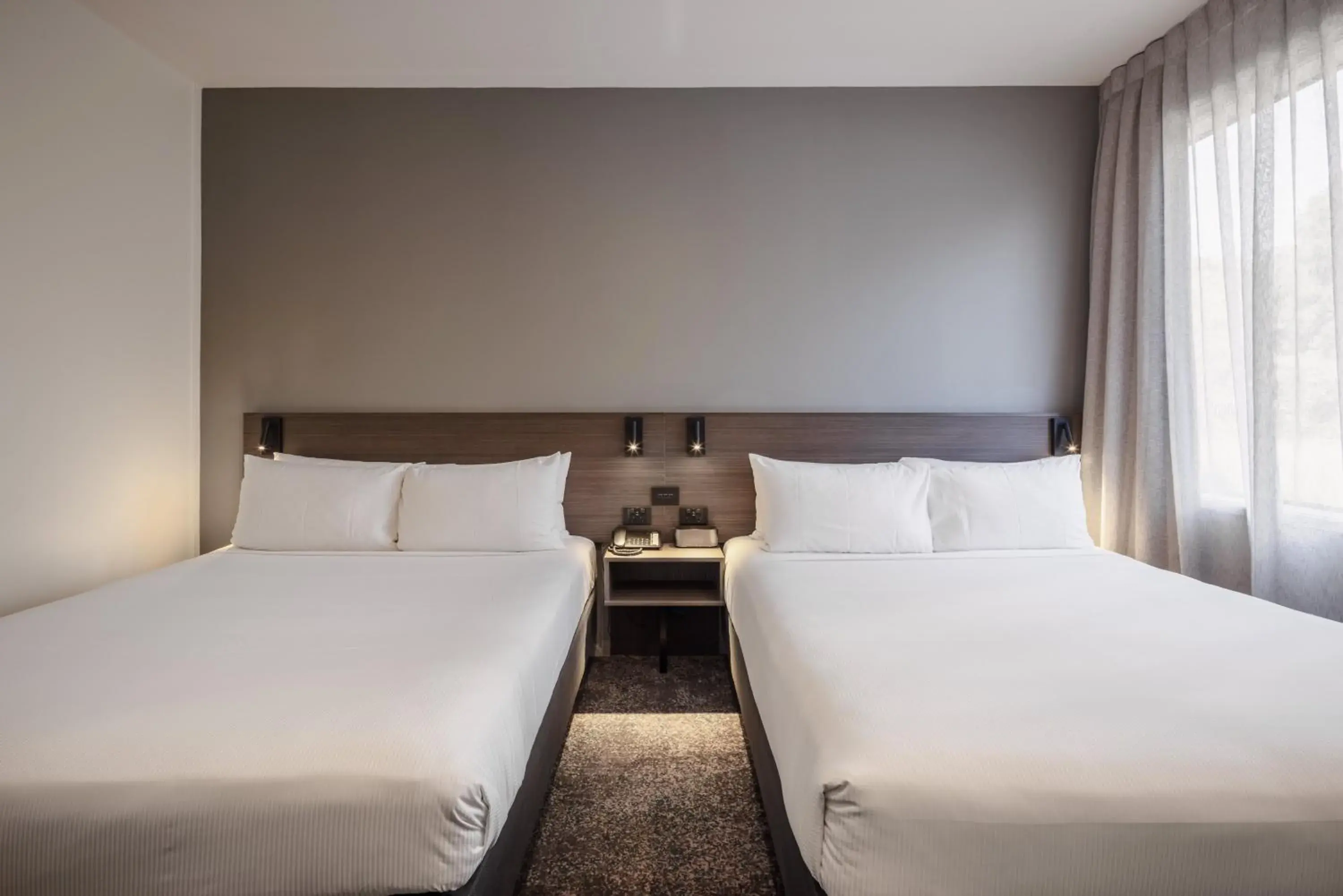 Standard Studio with Two Queen Beds in Heartland Hotel Auckland Airport Standard Studio with Two Queen Beds in Heartland Hotel Auckland Airport