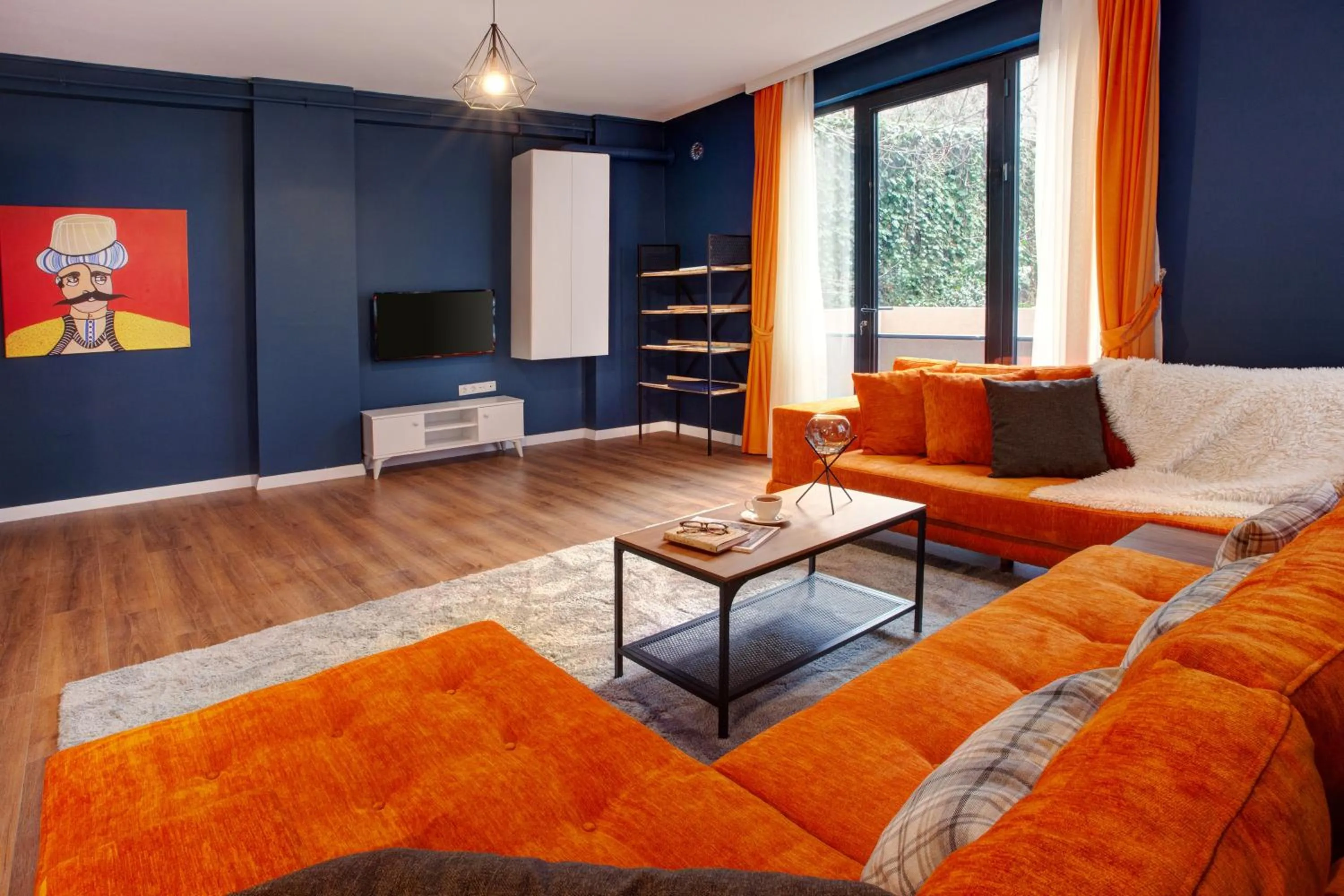 TV and multimedia in Nisantasi Residence