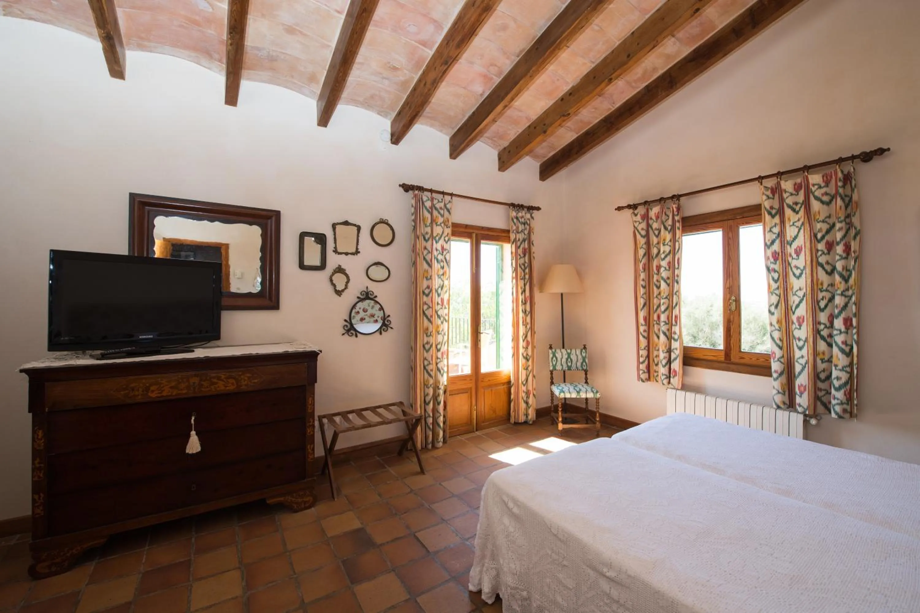 Bedroom, Bed in Agroturismo Can Feliu