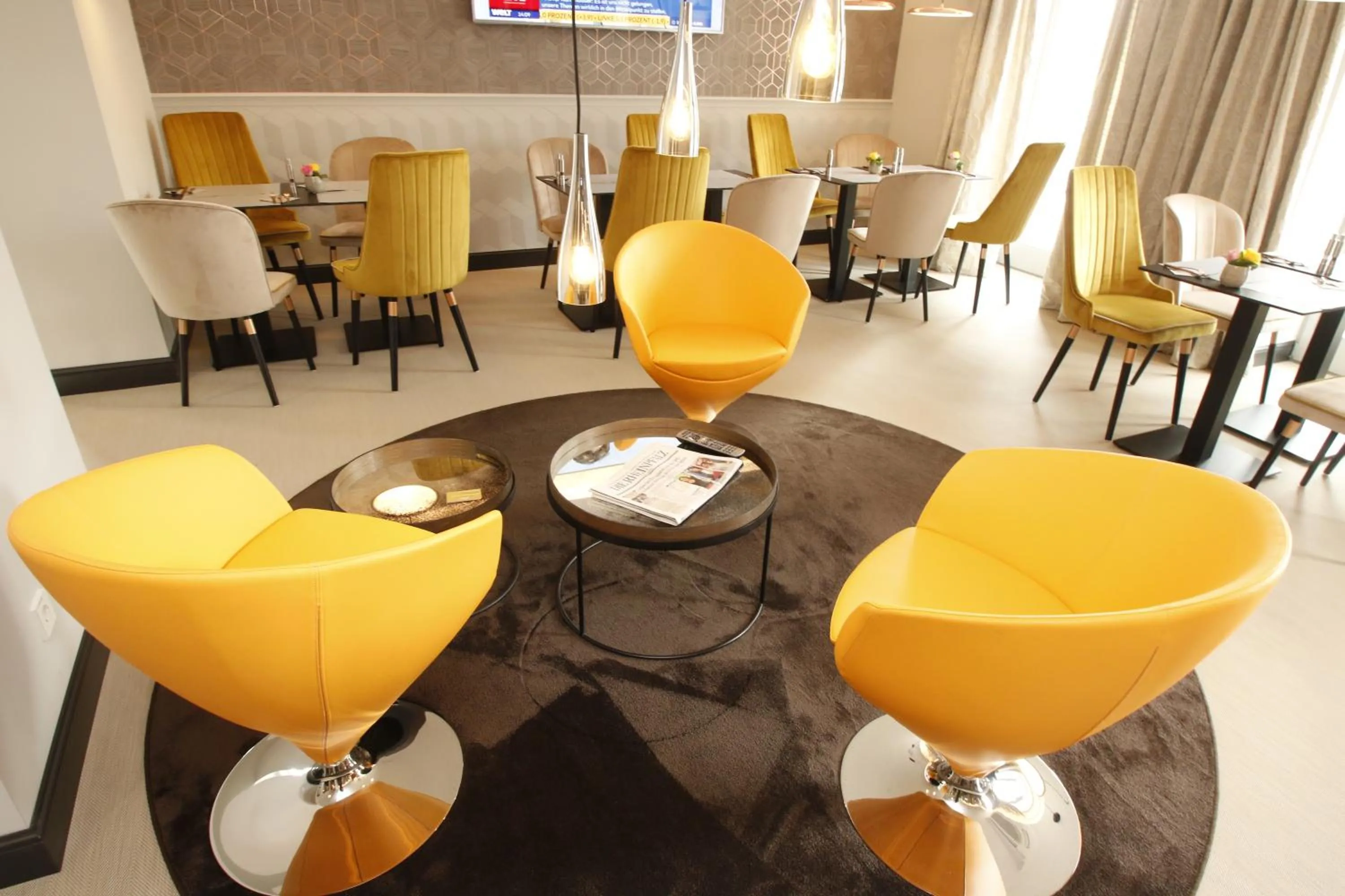 Restaurant/places to eat in Amelie No 1 Hotel & Appartements