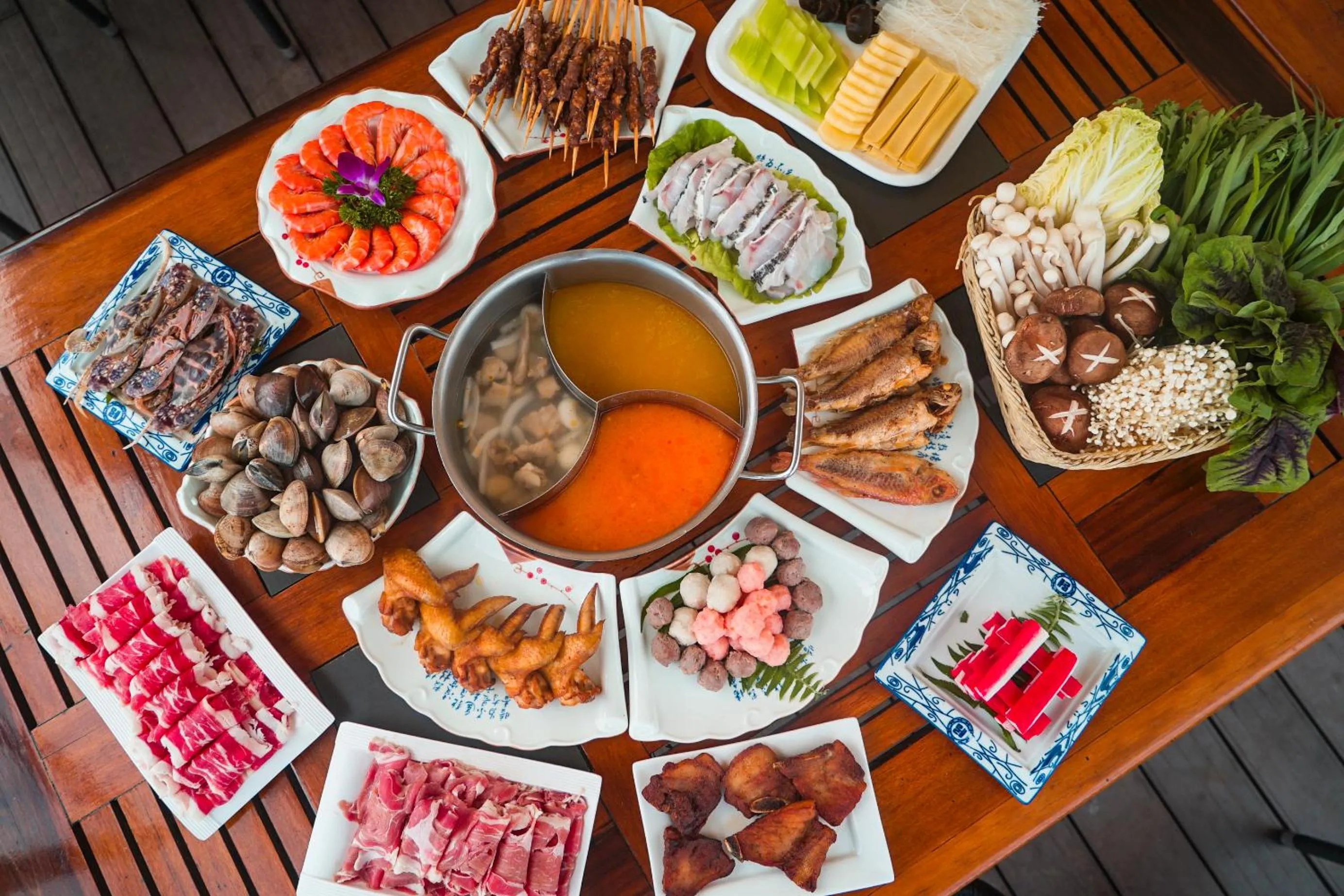 Restaurant/places to eat in Horizon Resort & Spa Yalong Bay-Yalong Bay Central