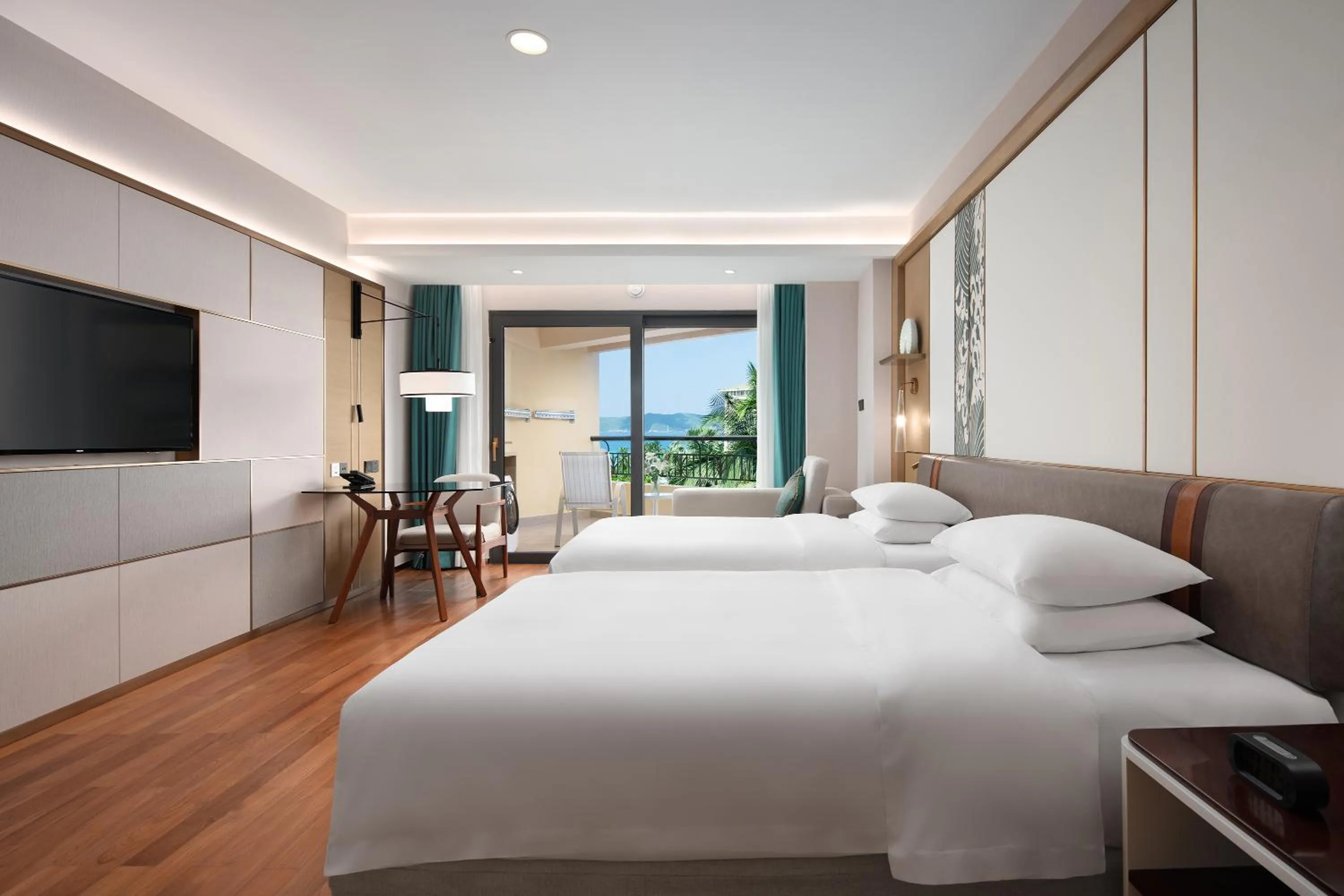 Living room, Bed in Horizon Resort & Spa Yalong Bay-Yalong Bay Central
