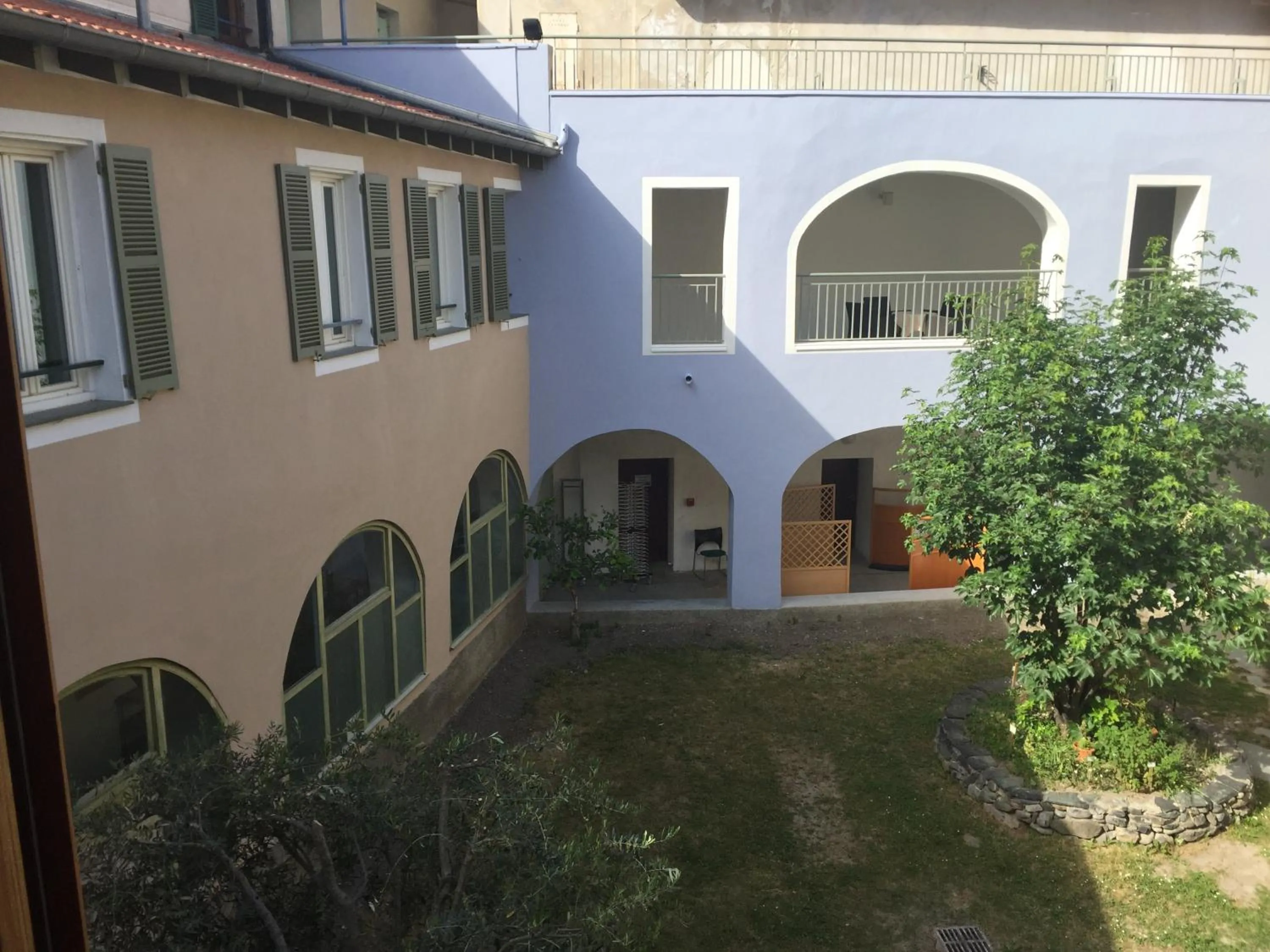 Patio in Le Prieuré