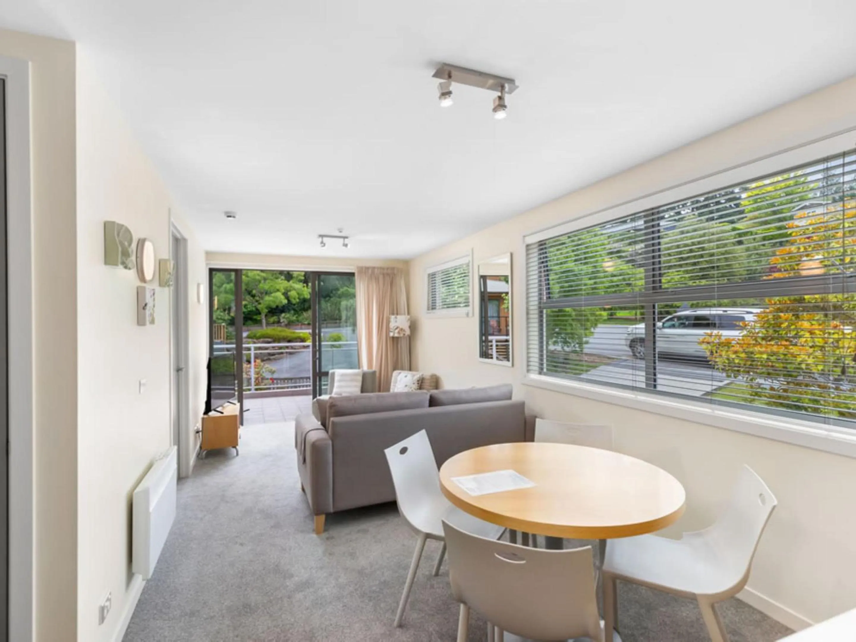 Living room in Belvedere Apartments