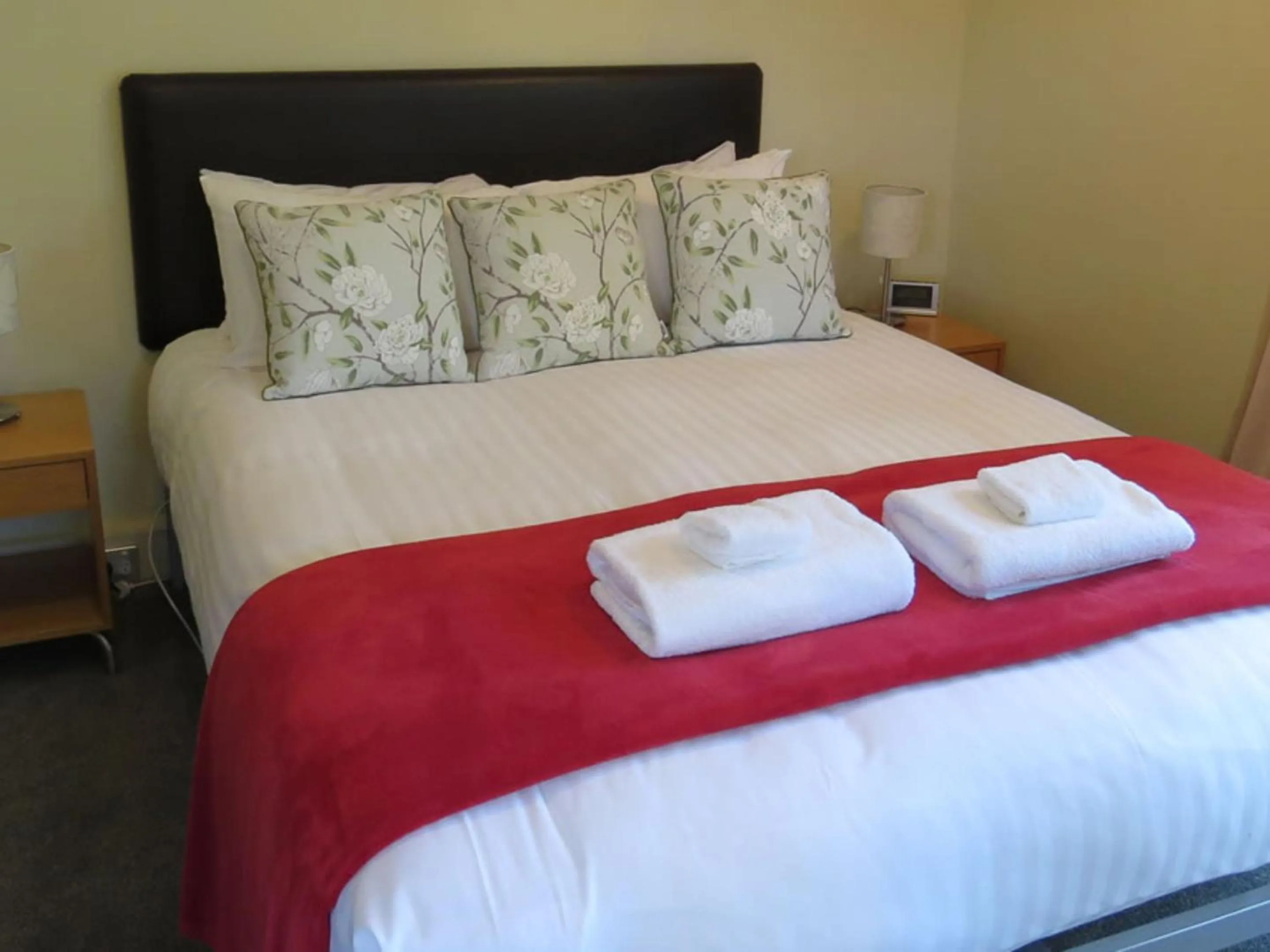 Bed in Belvedere Apartments