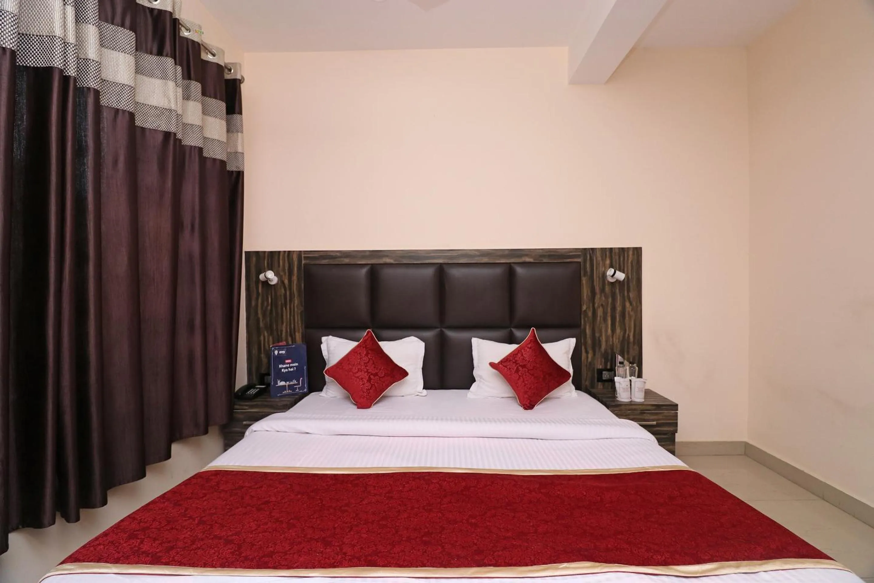 Bedroom, Bed in Hotel O Abc Residency