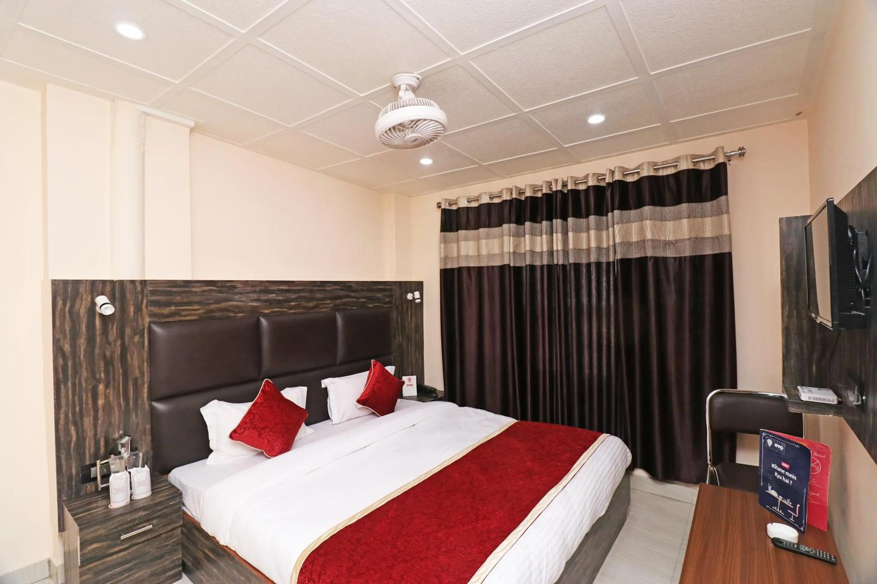 Bedroom, Bed in Hotel O Abc Residency