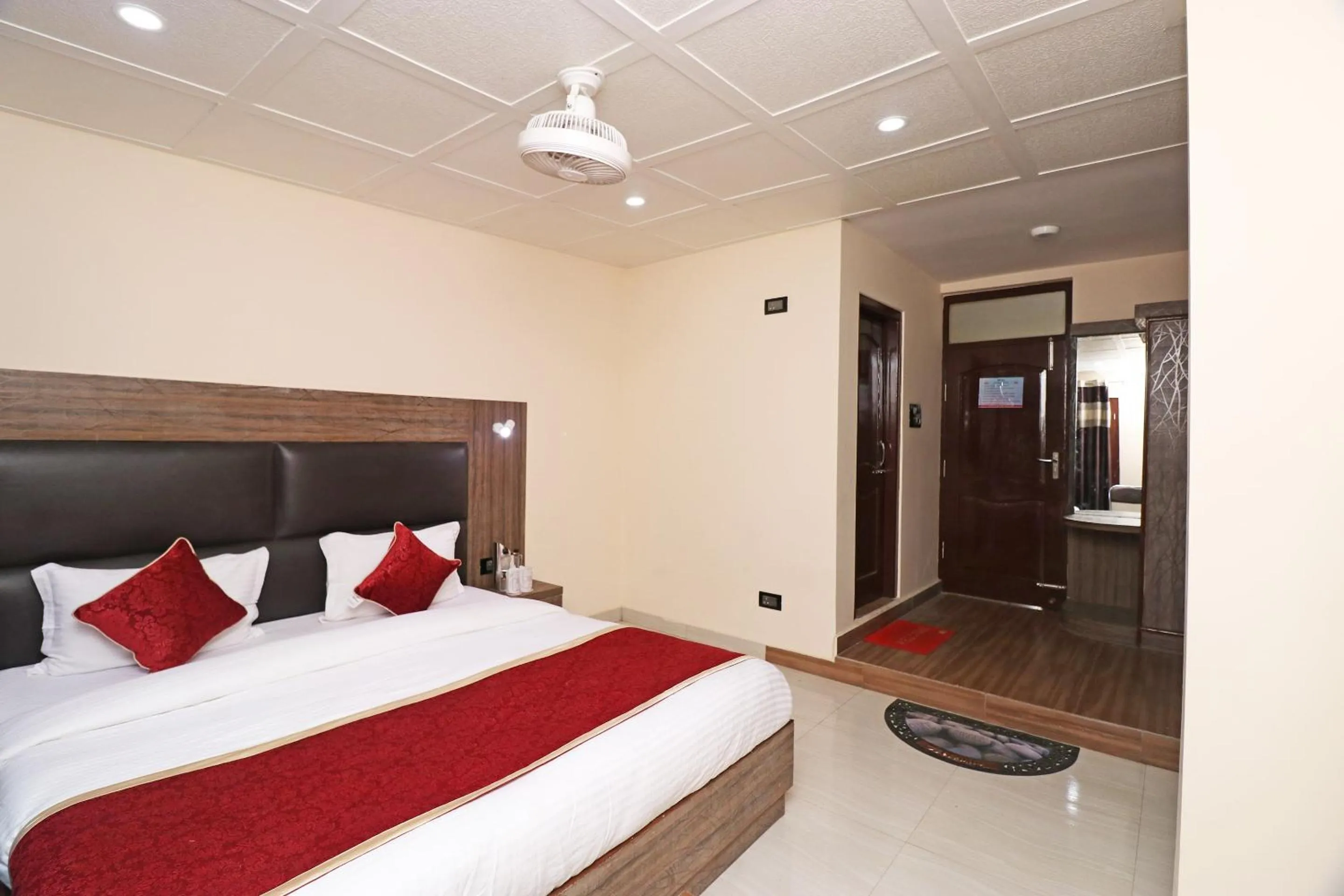 Bedroom, Bed in Hotel O Abc Residency