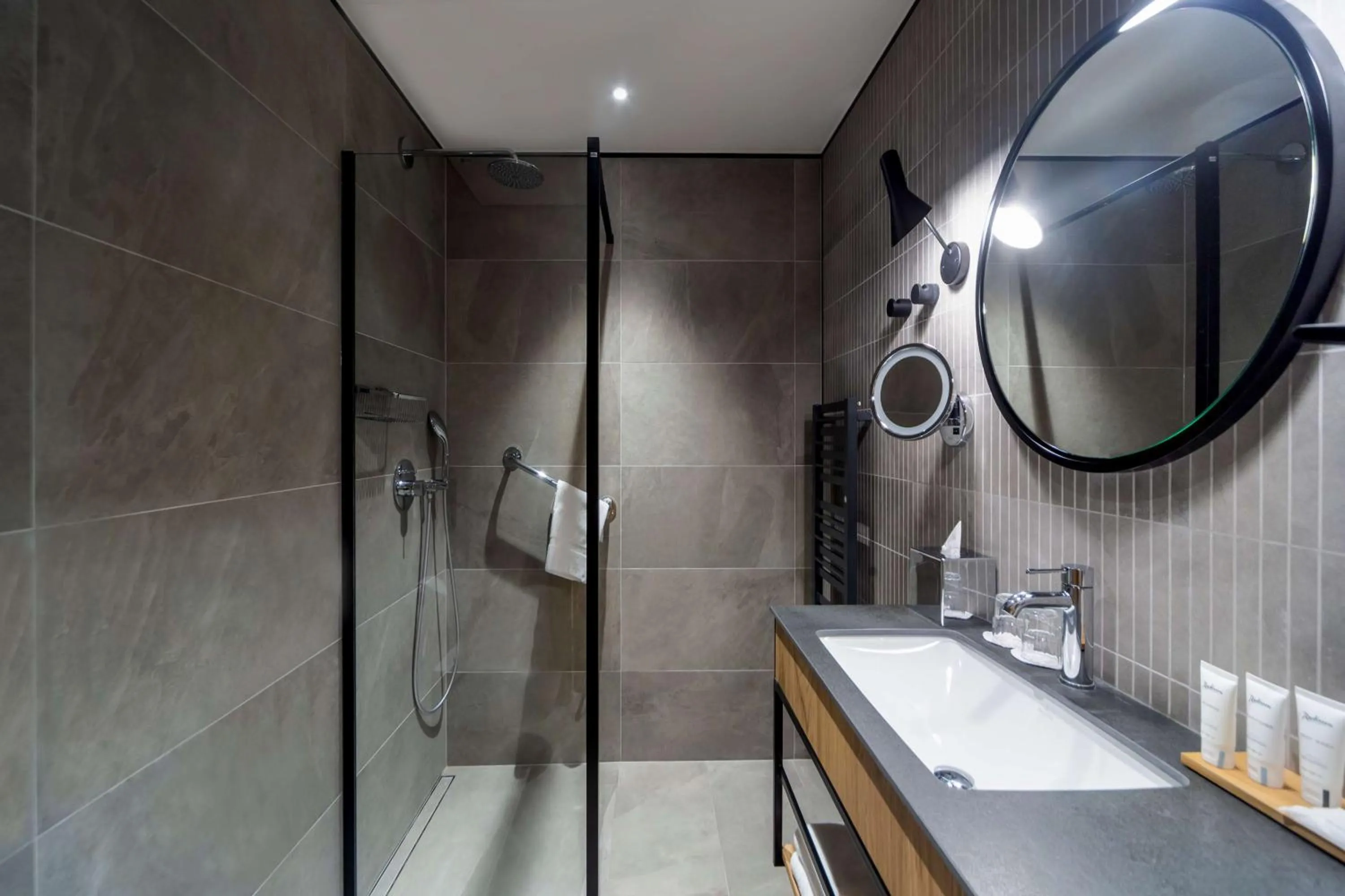 Bathroom in Radisson Hotel & Apartments Gdansk