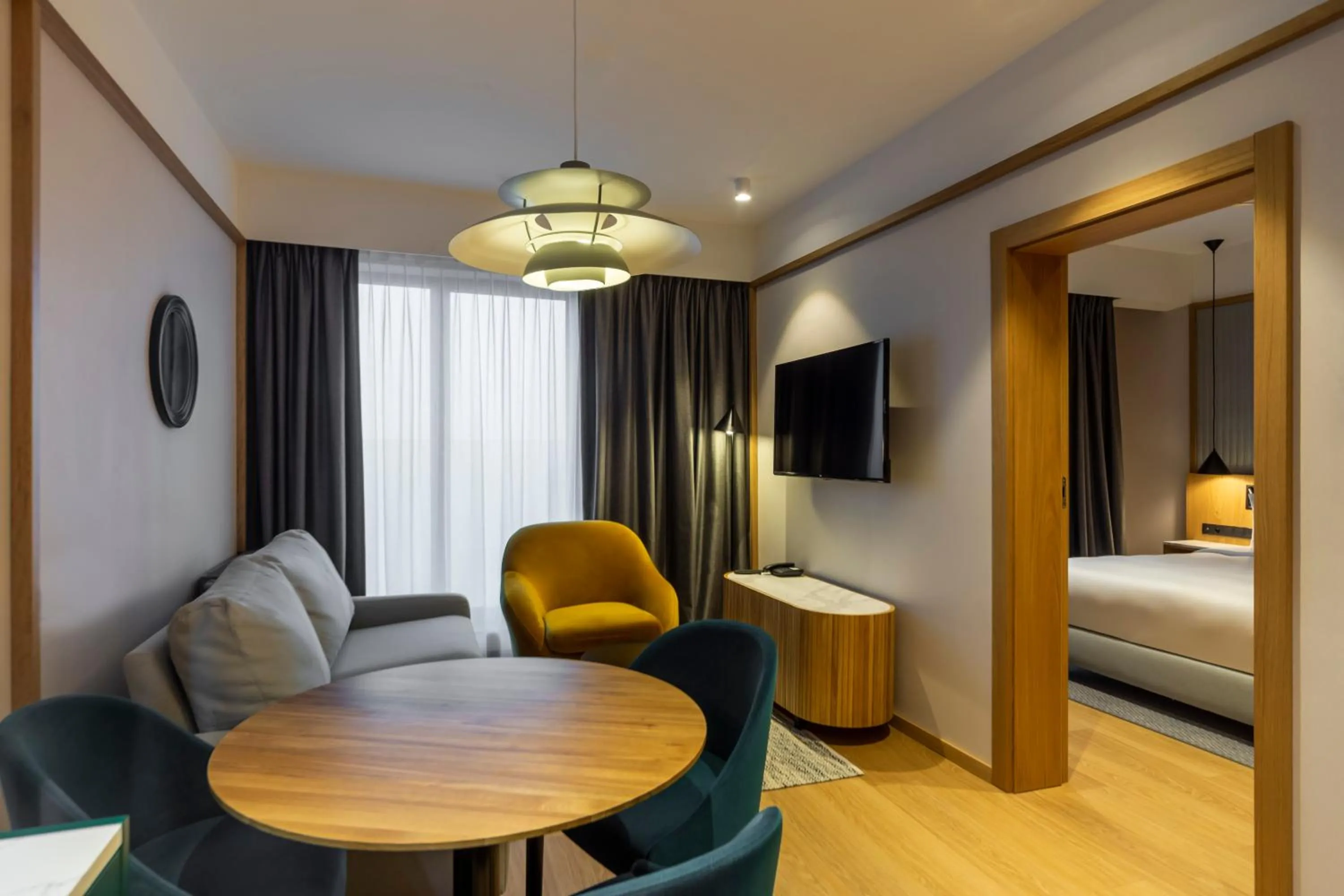 TV and multimedia, Bed in Radisson Hotel & Apartments Gdansk