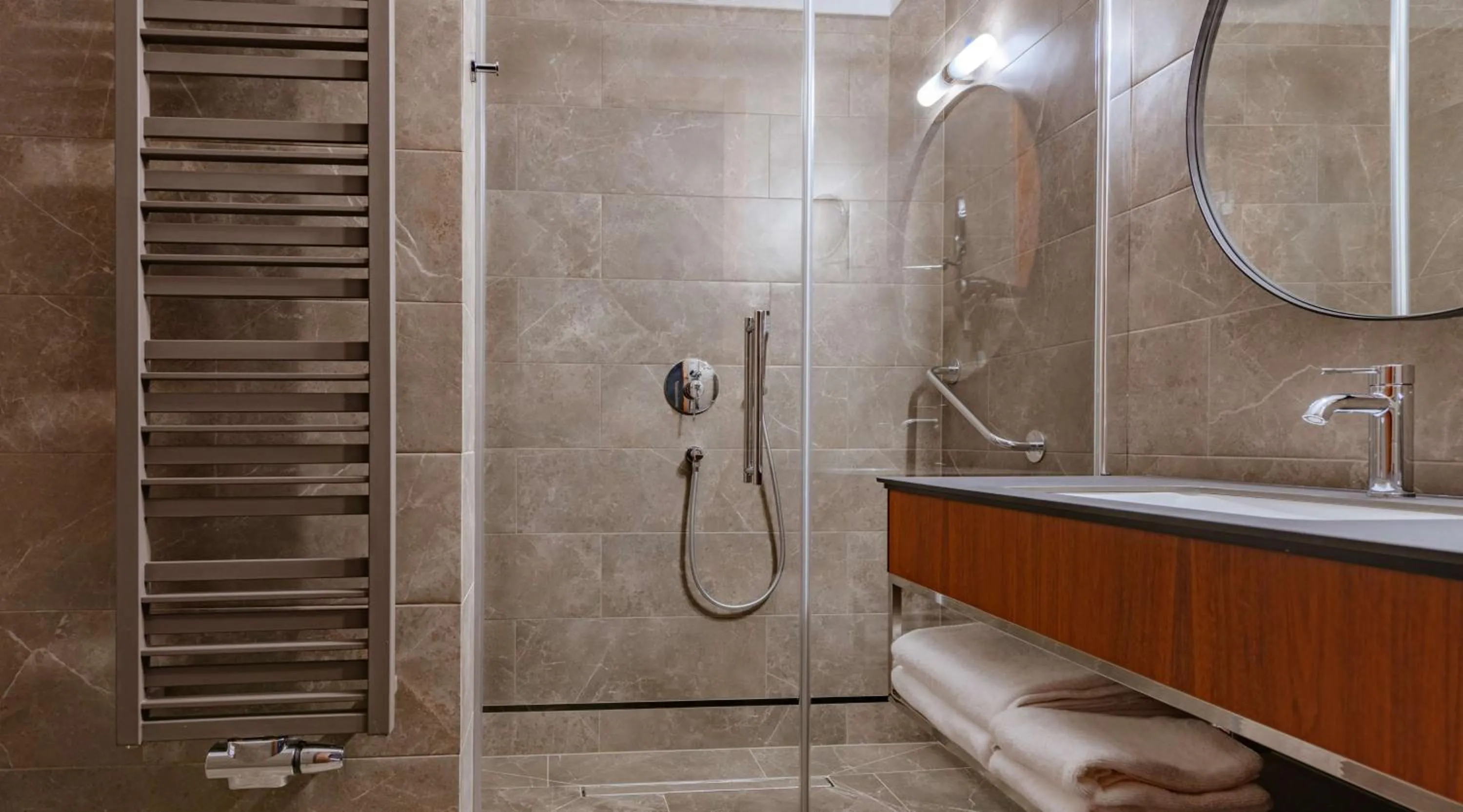 Bathroom in Radisson Hotel & Apartments Gdansk