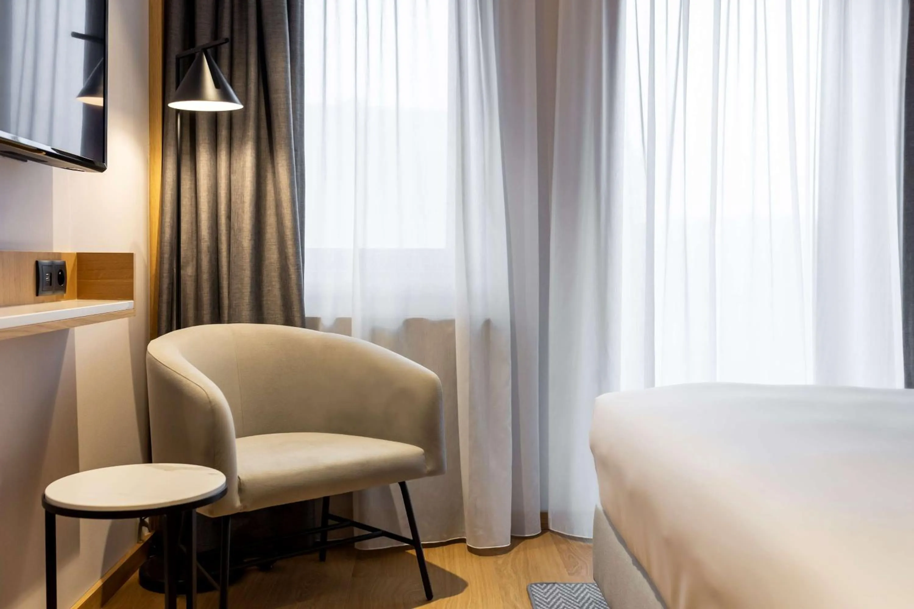 Bedroom, Bed in Radisson Hotel & Apartments Gdansk