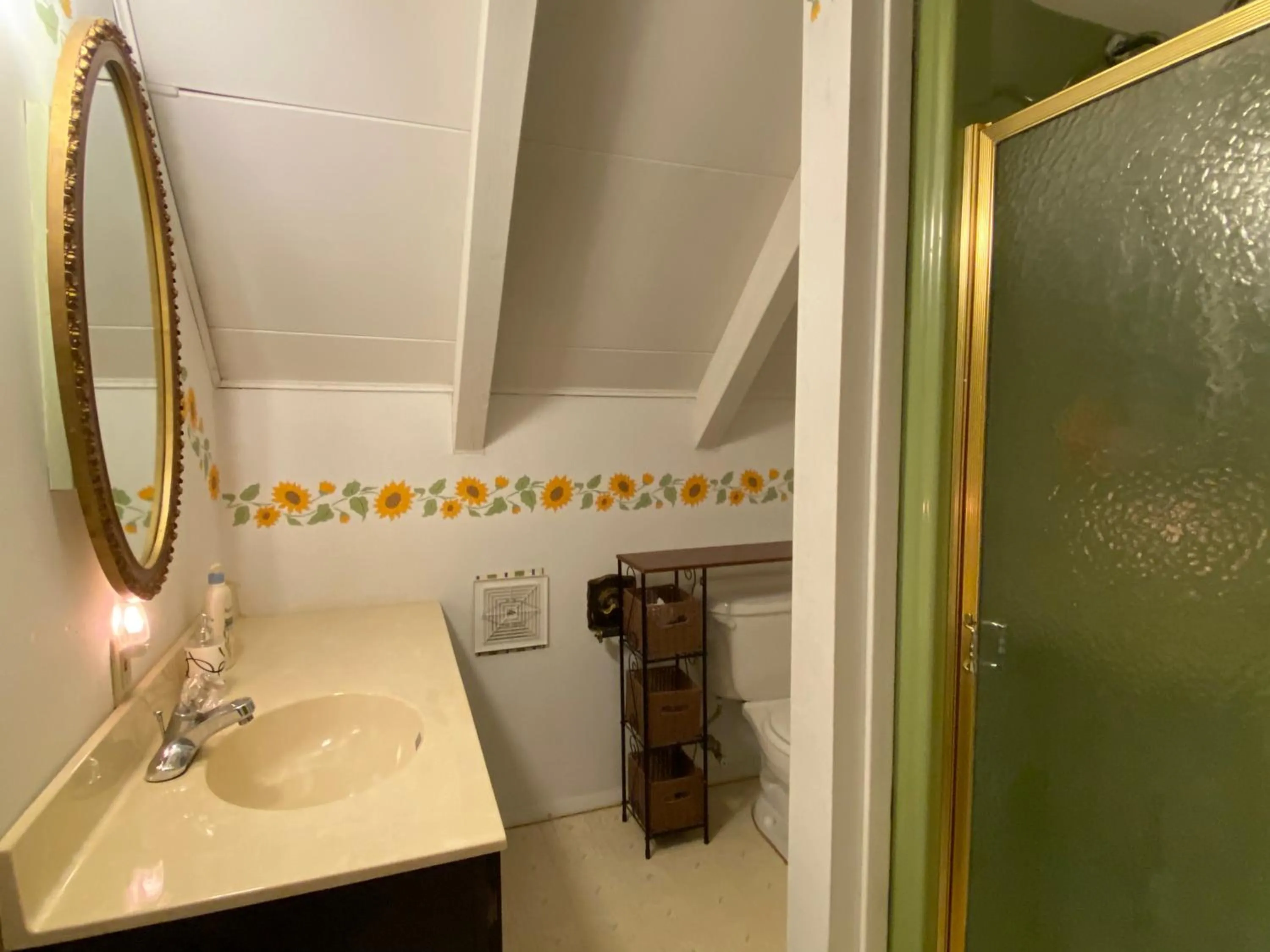 Secluded Greekside Cabin near Camelback