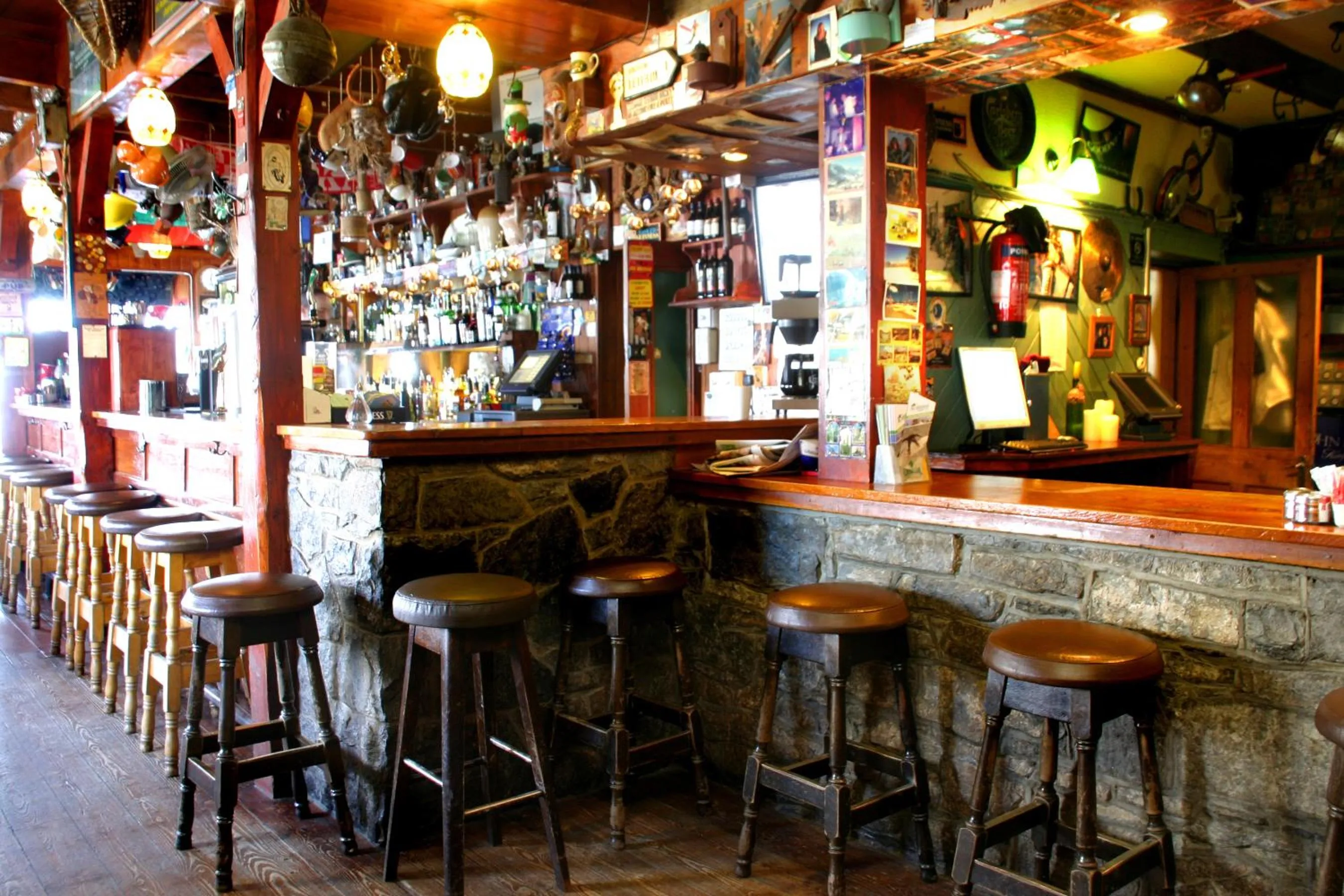 Day in Maddens Bridge Bar & Guesthouse