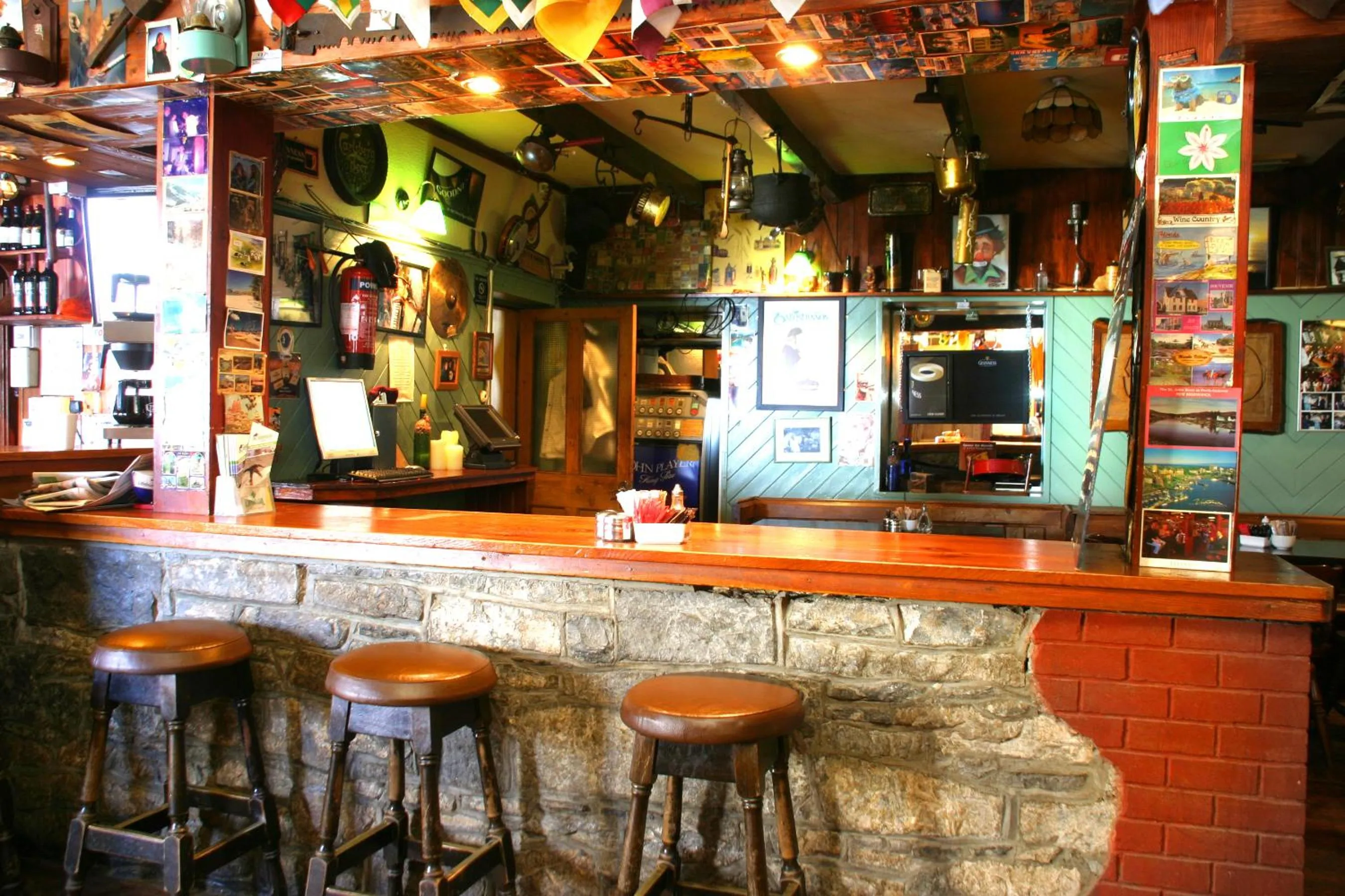 Day in Maddens Bridge Bar & Guesthouse