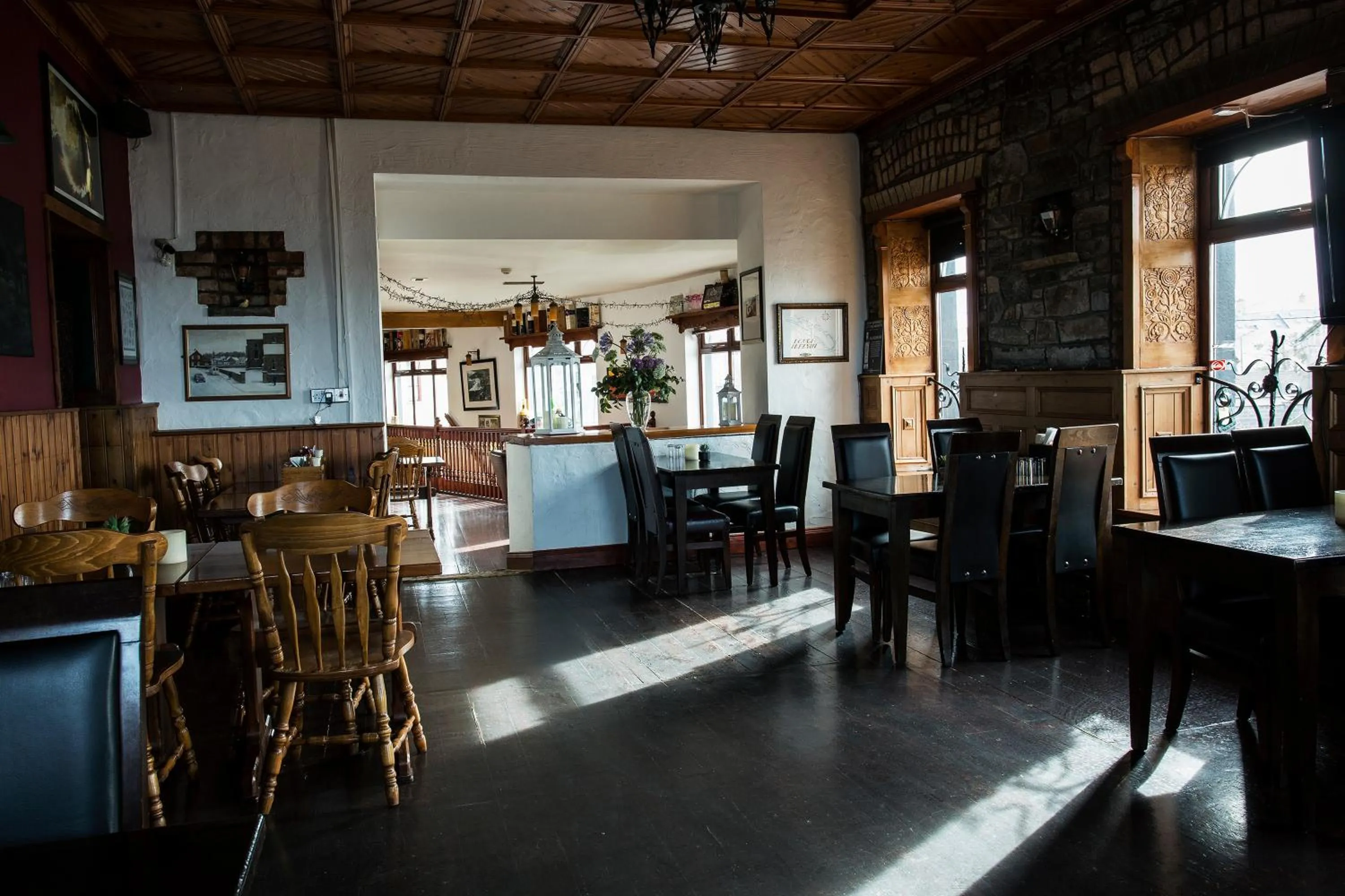 Maddens Bridge Bar & Guesthouse