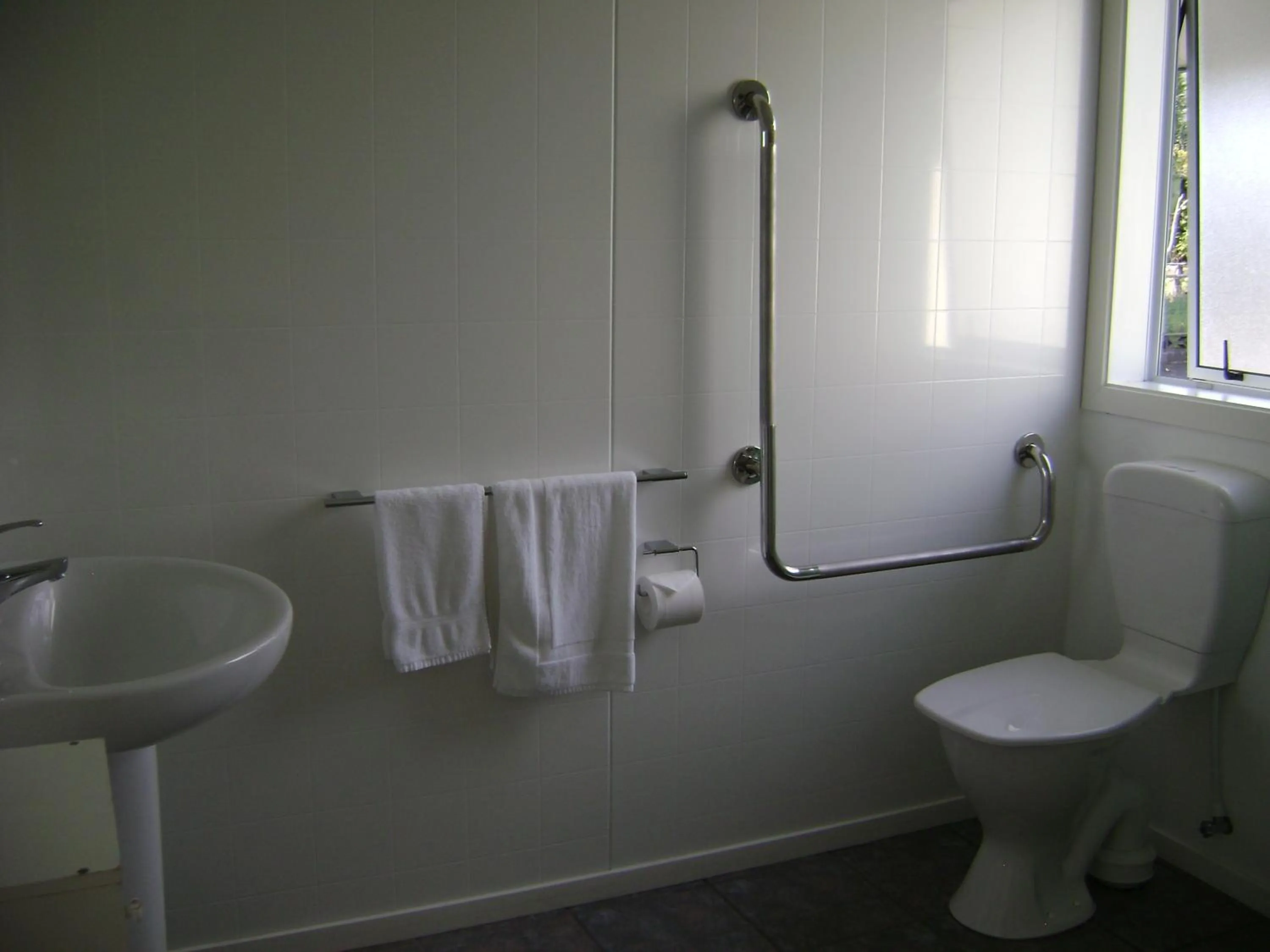 Bathroom in Mataki Motel