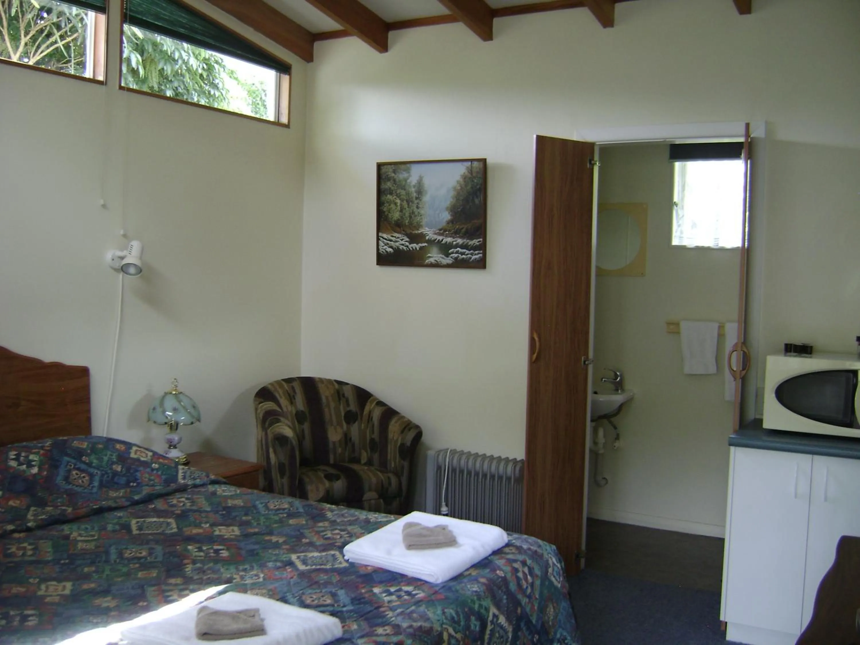 Photo of the whole room in Mataki Motel